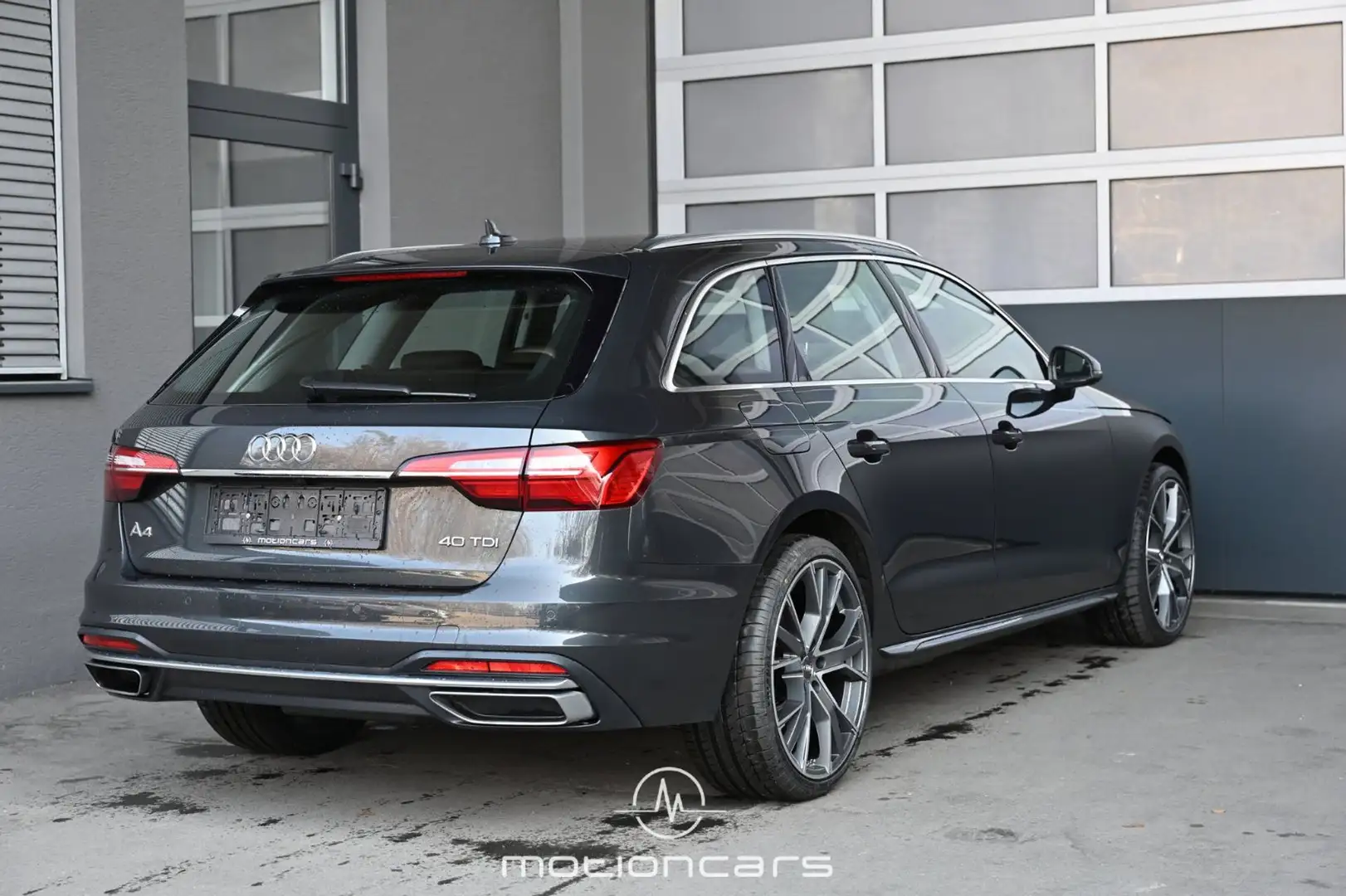 Audi A4 40 2.0 TDI advanced Pickerl NEU Grau - 2