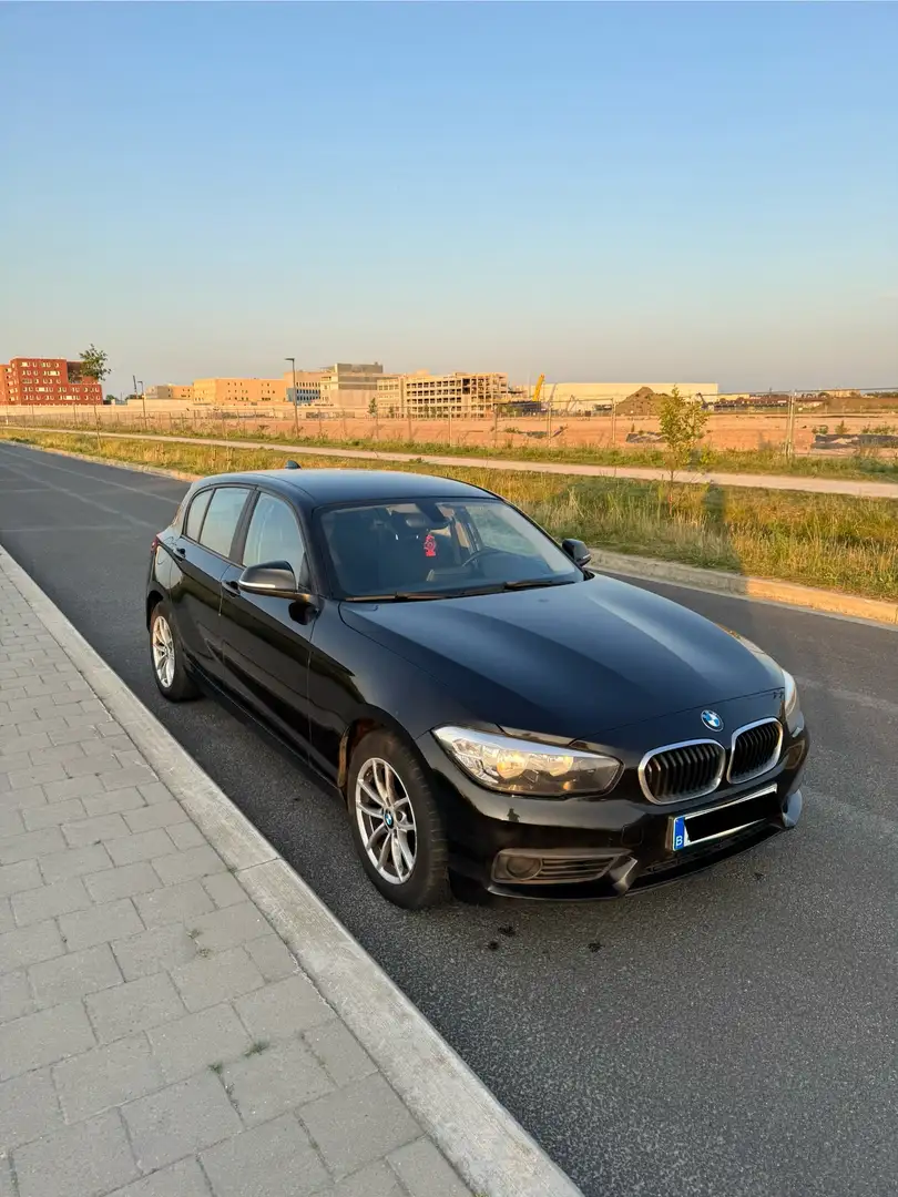 BMW 116 F20 Negro - 2