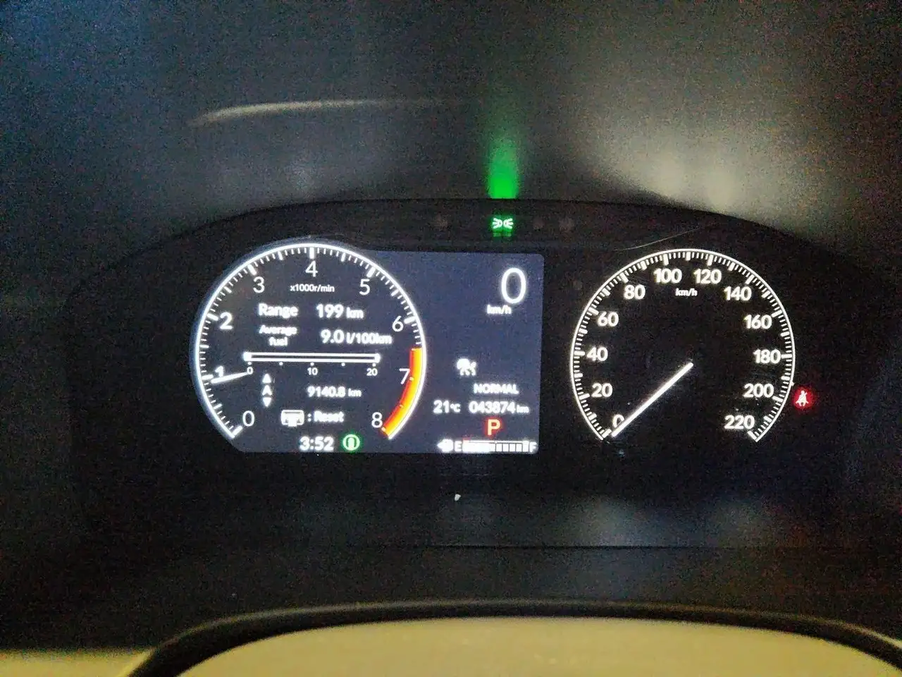 Honda CR-V снимка Honda CR-V