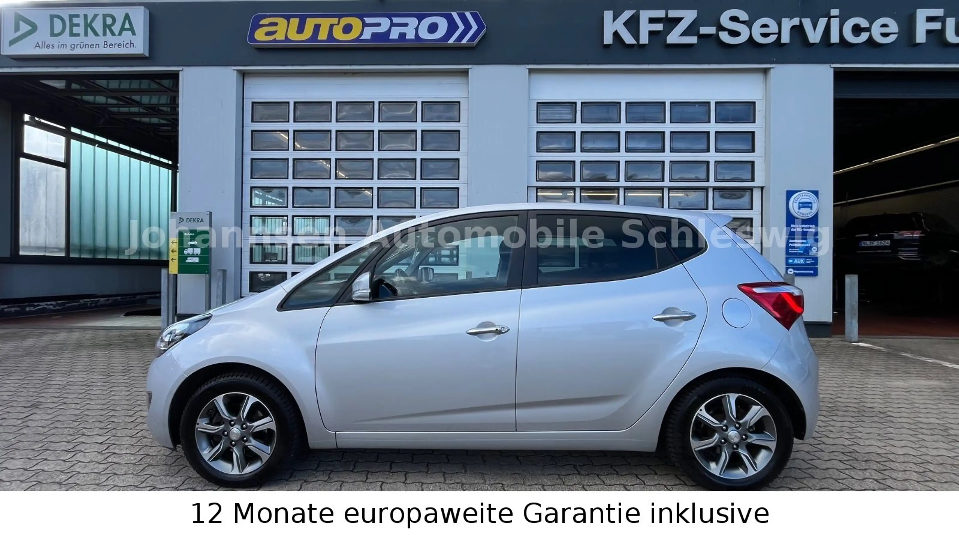Hyundai iX20 1.6 Style Automatik,Klima,Panoramadach,AHK,
