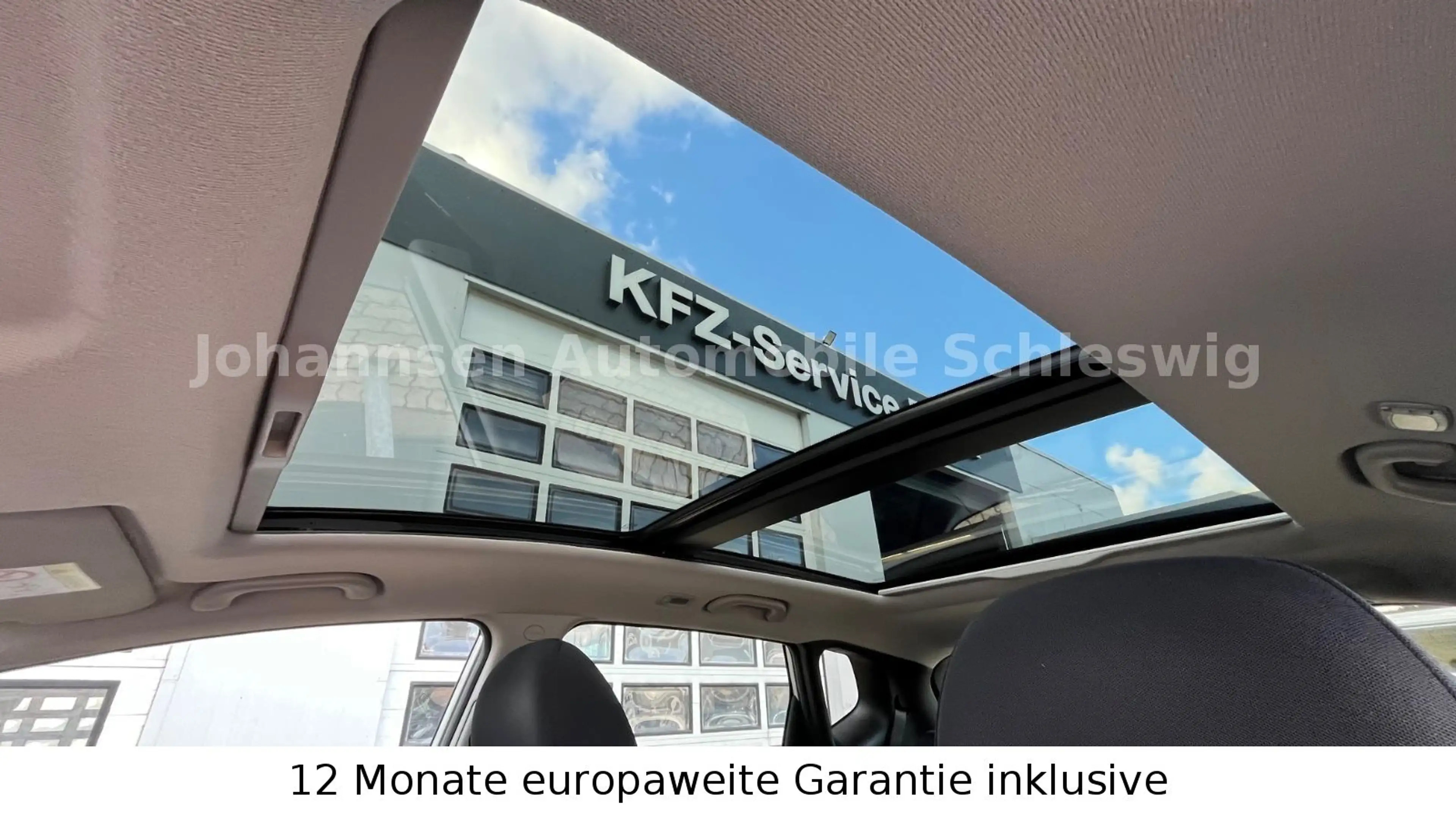 Hyundai iX20 1.6 Style Automatik,Klima,Panoramadach,AHK, — photo 13