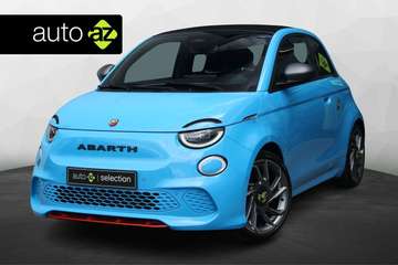 Abarth Turismo 42 kWh / Carplay / kamera /