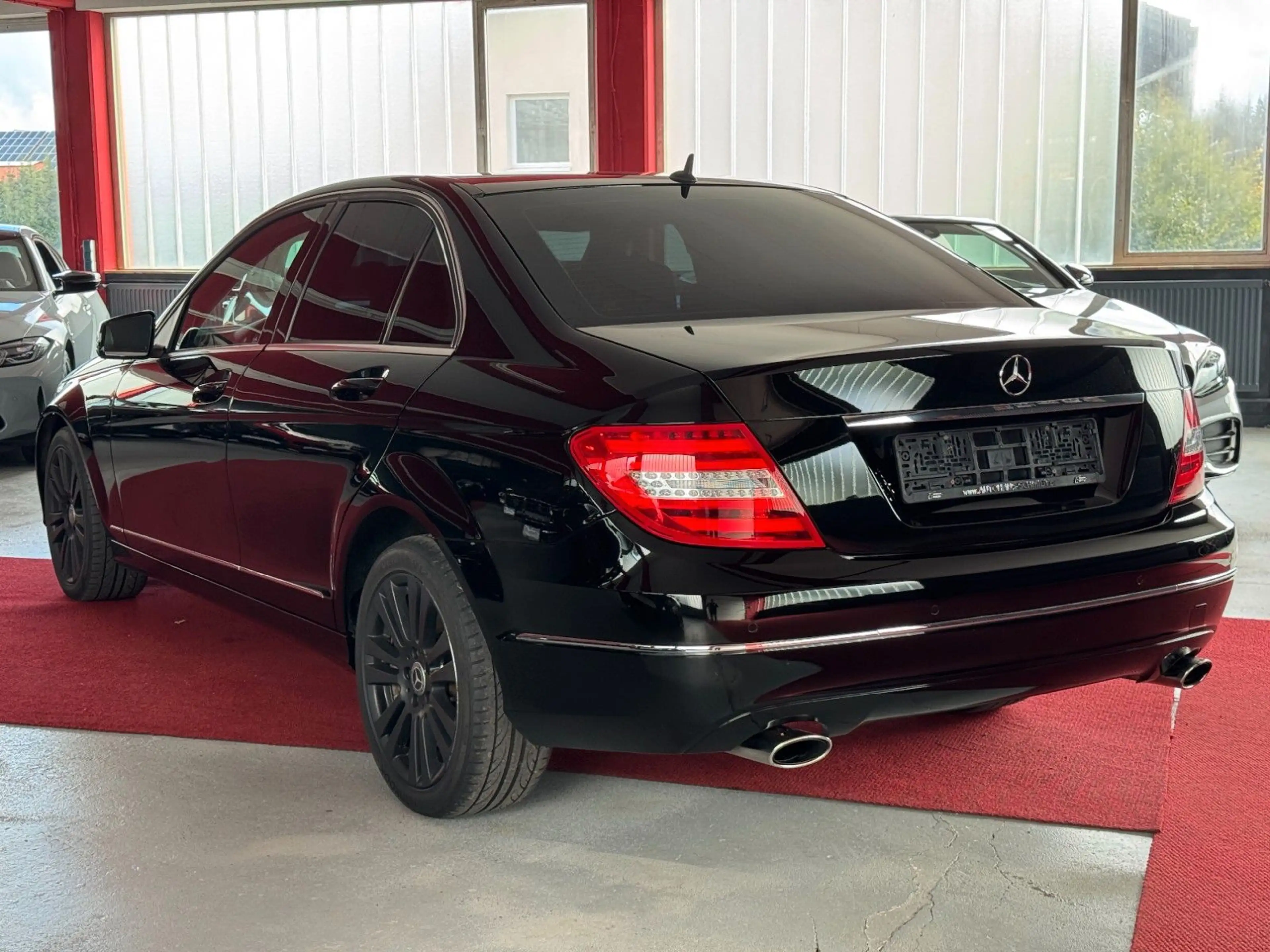 Mercedes-Benz C 300 CDI 4Matic Standheizung Memory ILS Keyless — photo 6