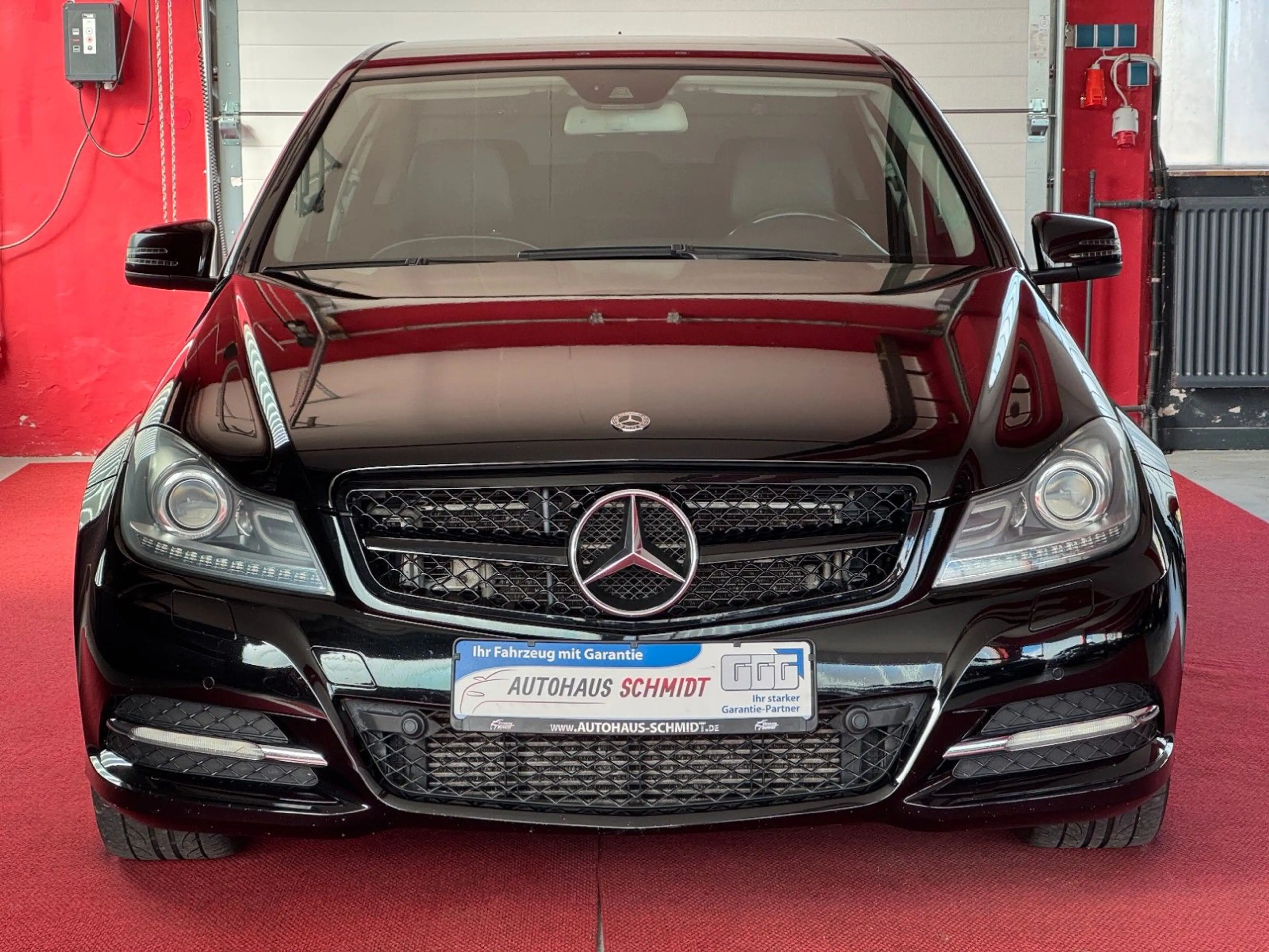 Mercedes-Benz C 300 CDI 4Matic Standheizung Memory ILS Keyless — photo 2