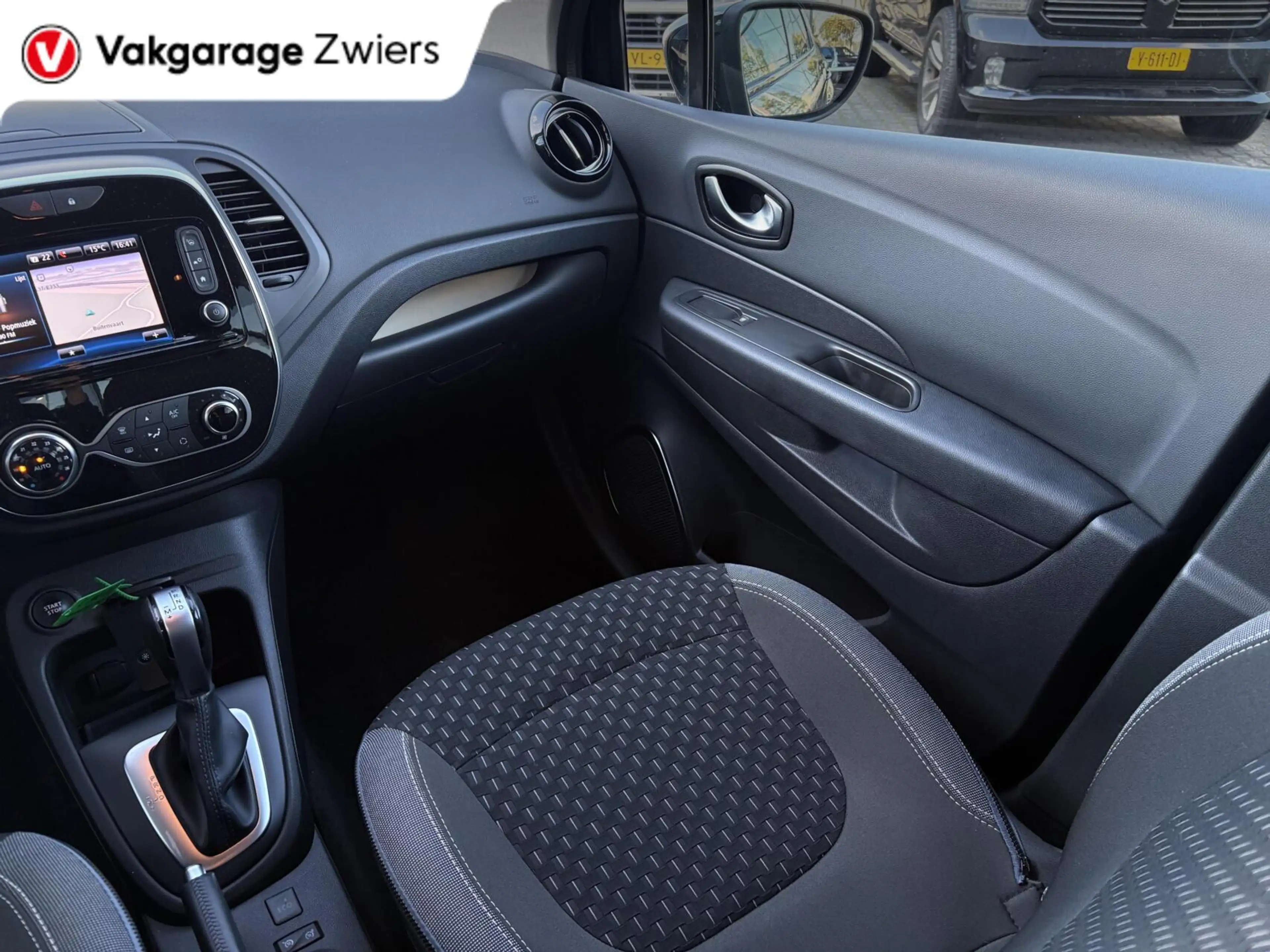 Renault Captur 1.3 TCe Intens |Camera|Cruise|Dodehoek|Navi. — photo 34