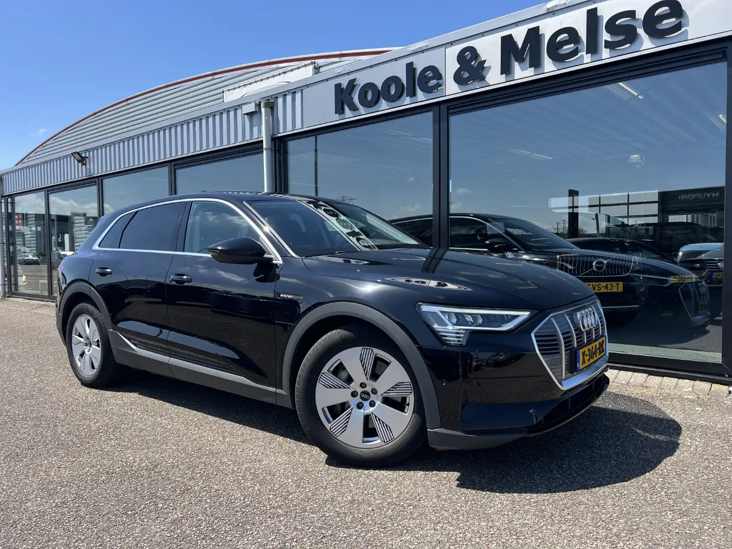 Audi e-tron 50 quattro 313pk Edition Zwart - 2