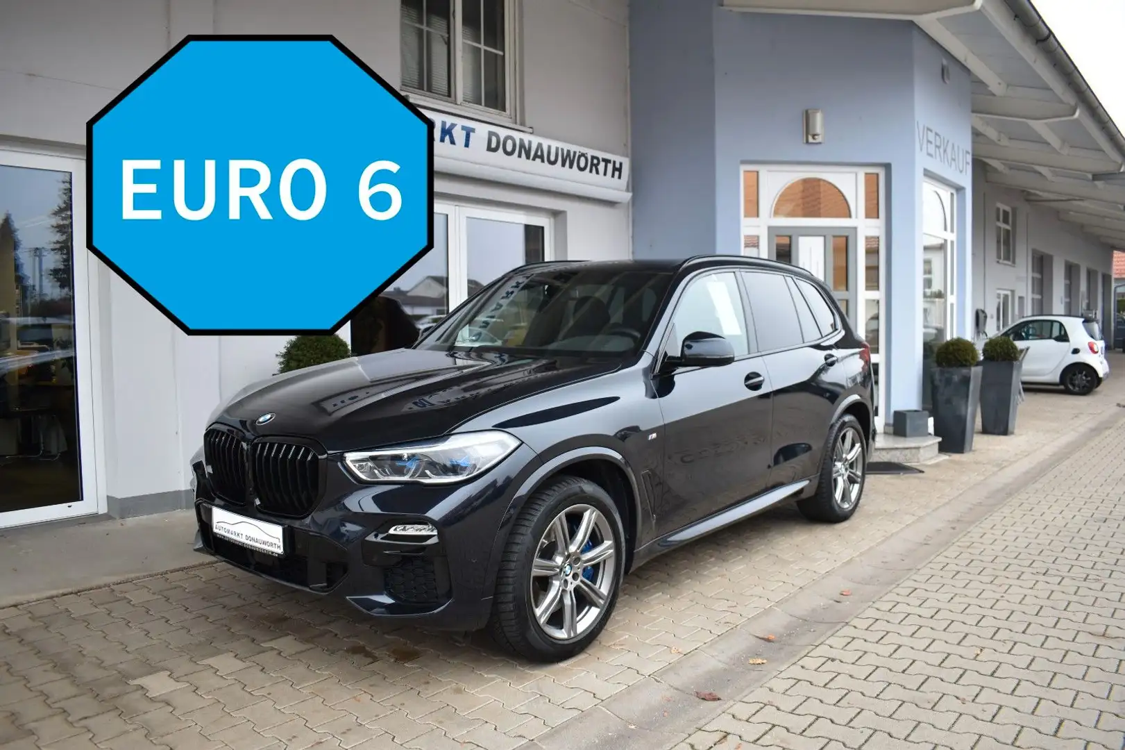 BMW X5 xDrive30d M-Paket PanoDach Keyless Noir - 2
