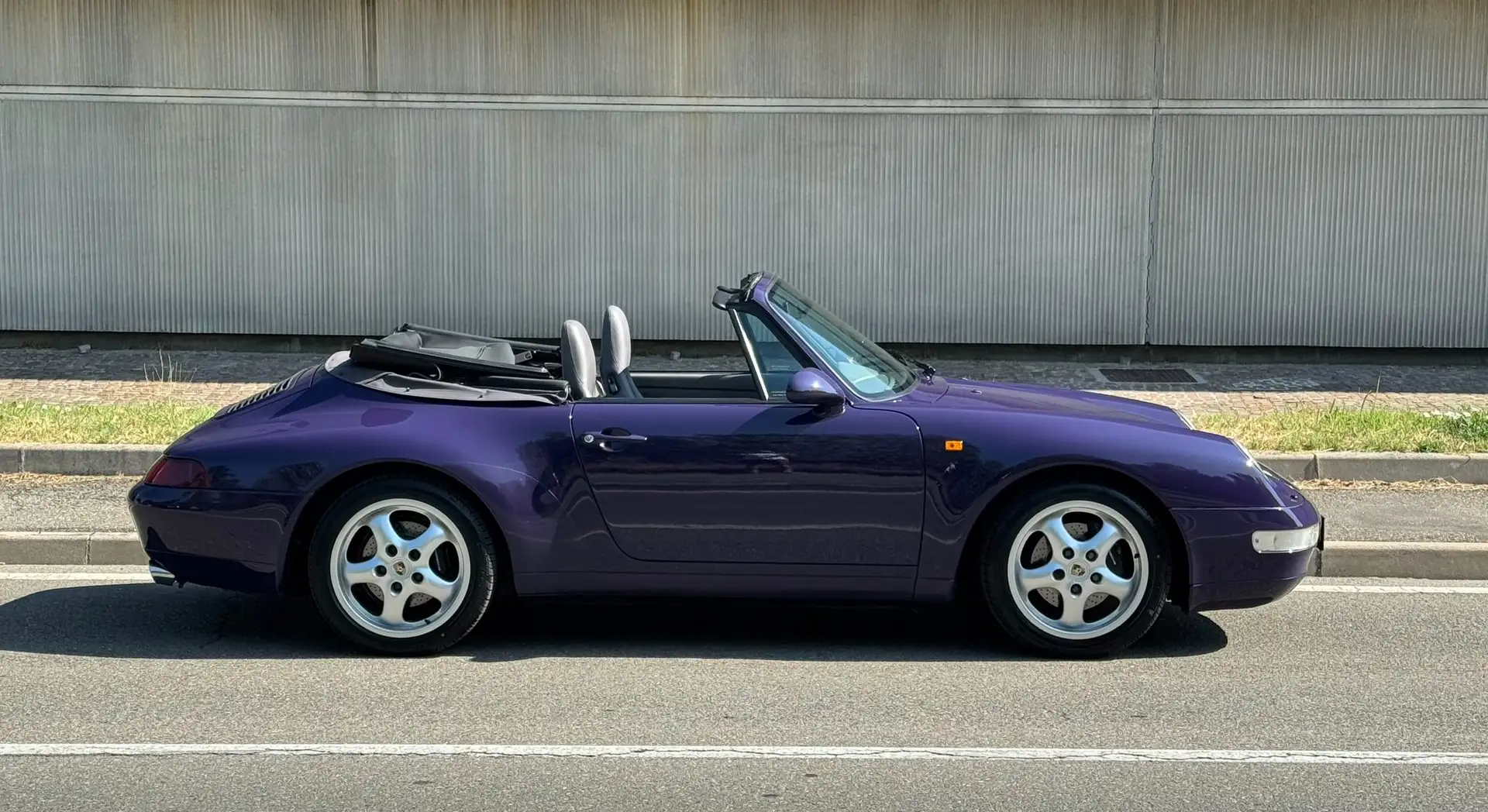 Porsche 993 911 cabriolet carrera 2 amarant violet molto rara Lilla - 1
