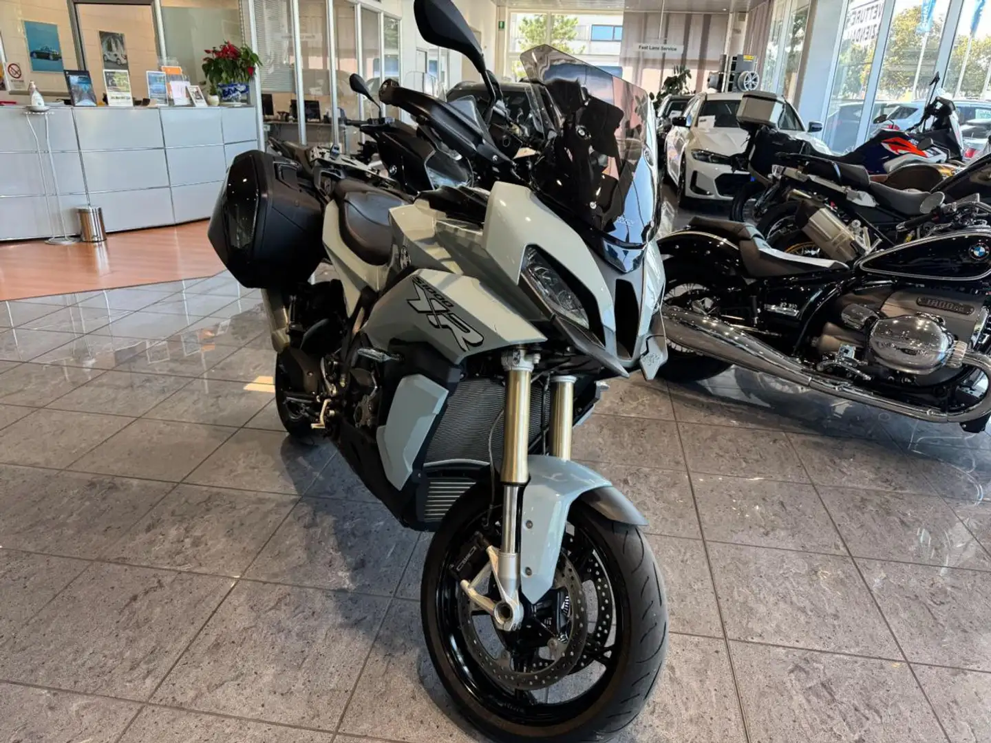 BMW S 1000 XR . Grigio - 2