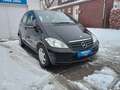 Mercedes-Benz A 160 TÜV NEU 1JAHR GEWÄHRLEISTUNG Schwarz - thumbnail 4