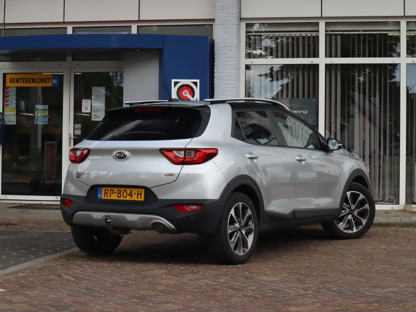 Kia Stonic 1.0 T-GDi 120 PK DynamicLine / Trekhaak Grau - 2