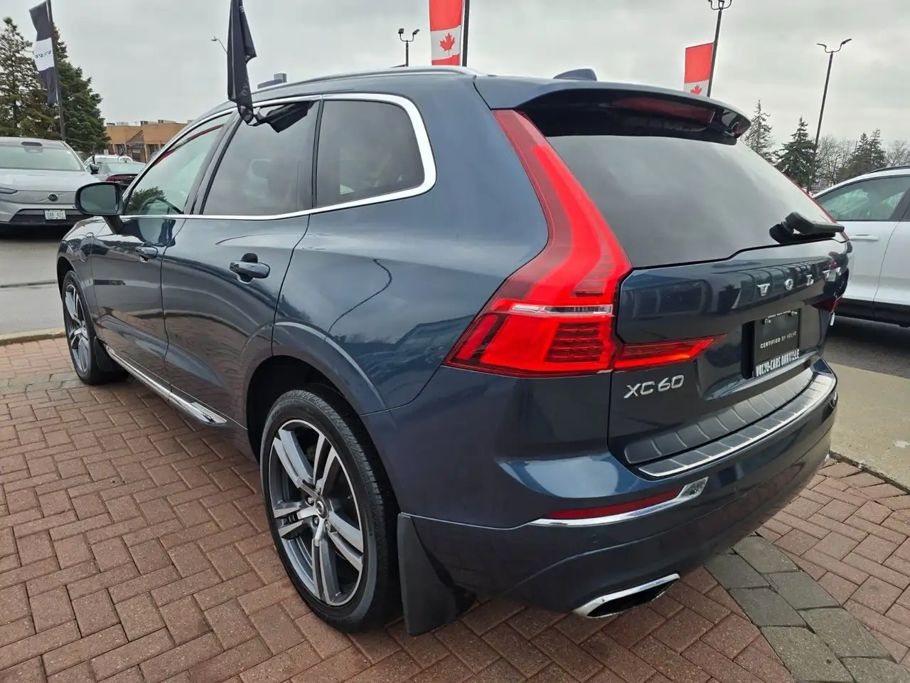 Volvo XC60 снимка Volvo XC60