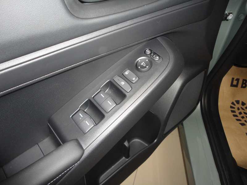 Honda HR-V 1,5 i-MMD Hybrid Elegance — photo 7