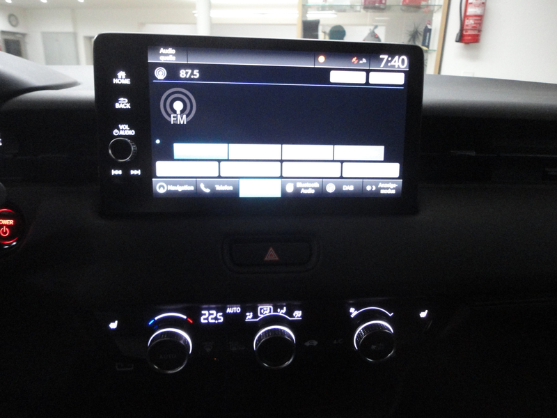 Honda HR-V 1,5 i-MMD Hybrid Elegance — photo 12