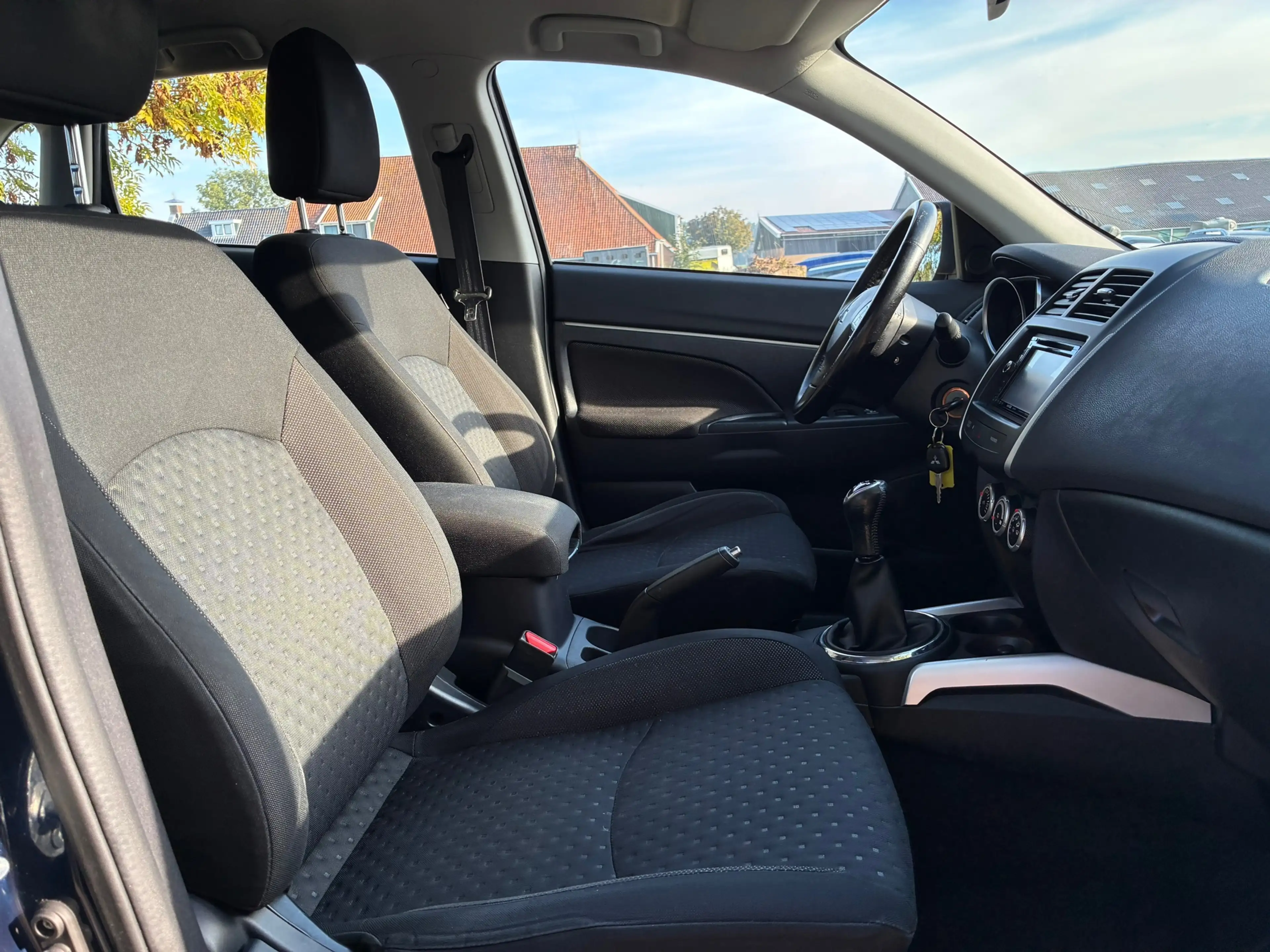 Mitsubishi ASX 1.6 Intro Edition ClearTec | Clima + Cruise nu €5. — photo 8