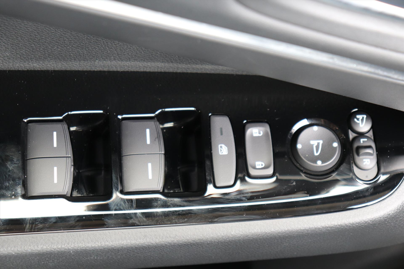 Honda HR-V 1.5 i-MMD 131pk CVT Advance — photo 5