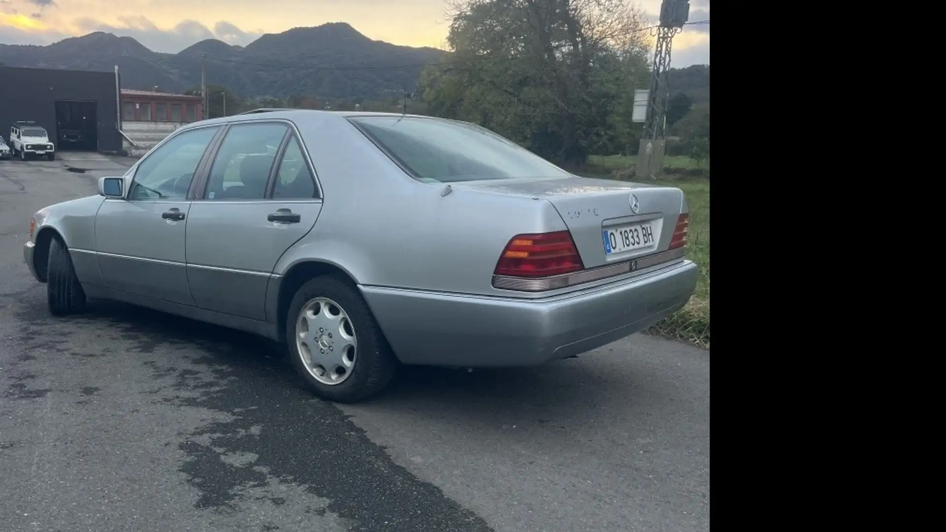 Mercedes-Benz 300 300SE Plateado - 2