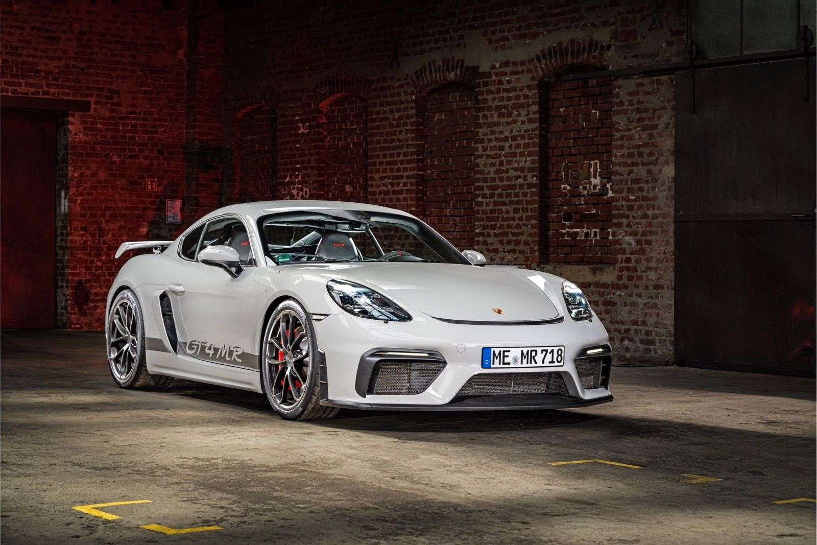 Porsche Cayman