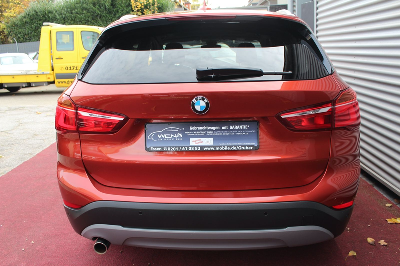 BMW X1 sDrive 18 I Advantage AUTOMATIK PANO NAVI 2.H — photo 9
