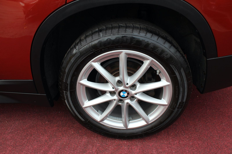 BMW X1 sDrive 18 I Advantage AUTOMATIK PANO NAVI 2.H — photo 11