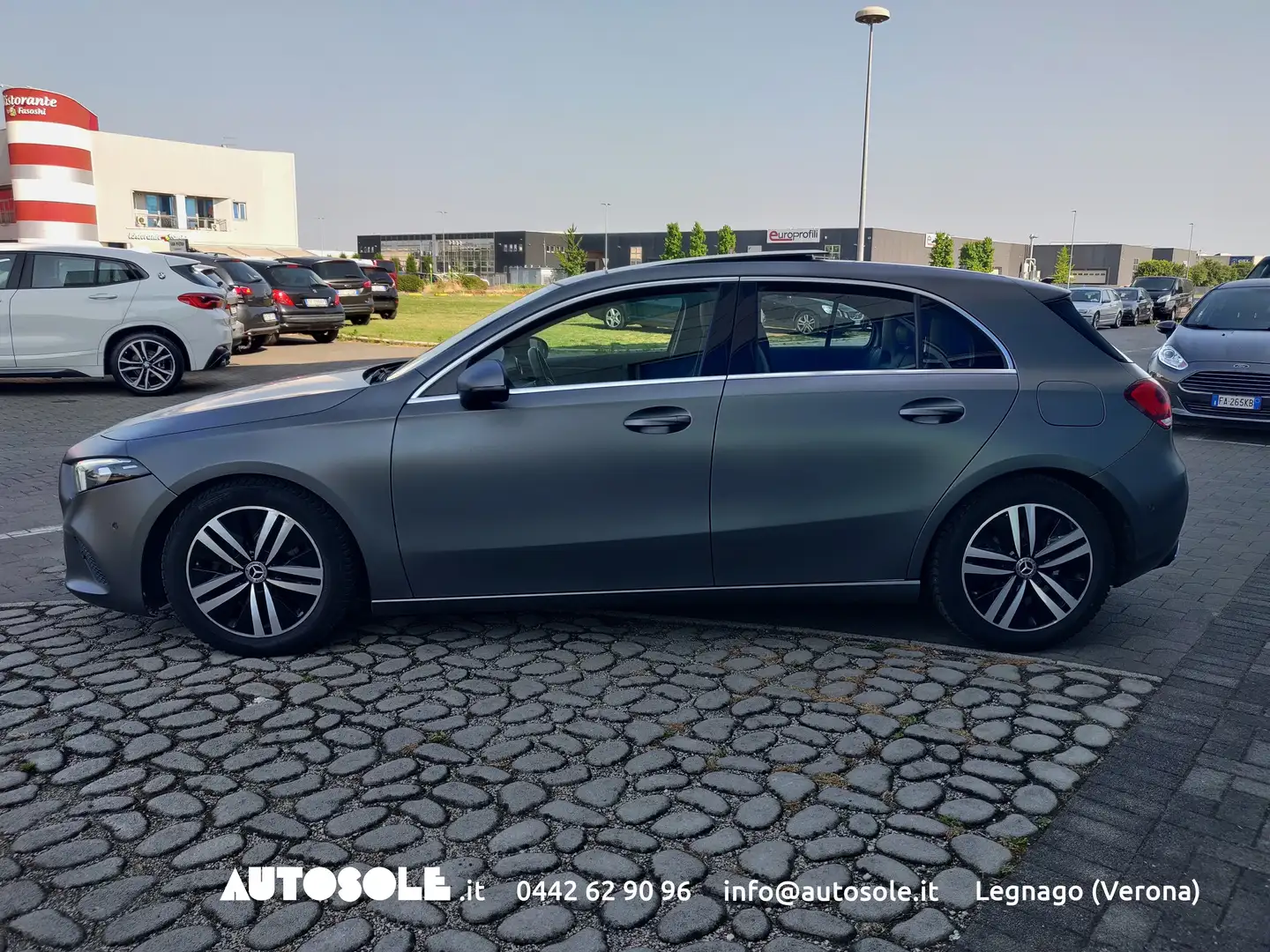 Mercedes-Benz A 180 D Sport Automatica Grijs - 2