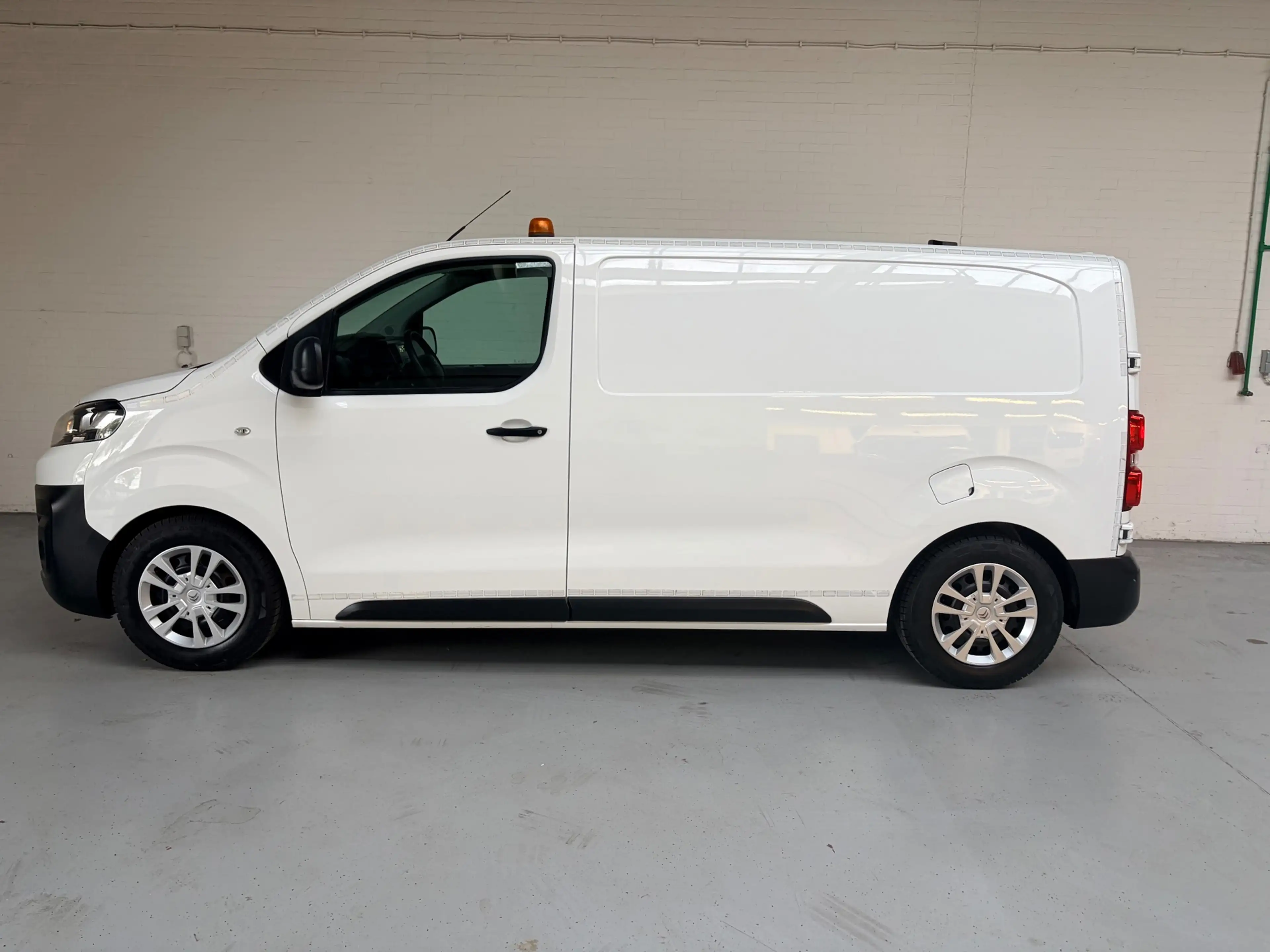 Citroen Jumpy Servicewagen 1.6 BlueHDI 95pk euro6 L2H1 V230 omvo — photo 4