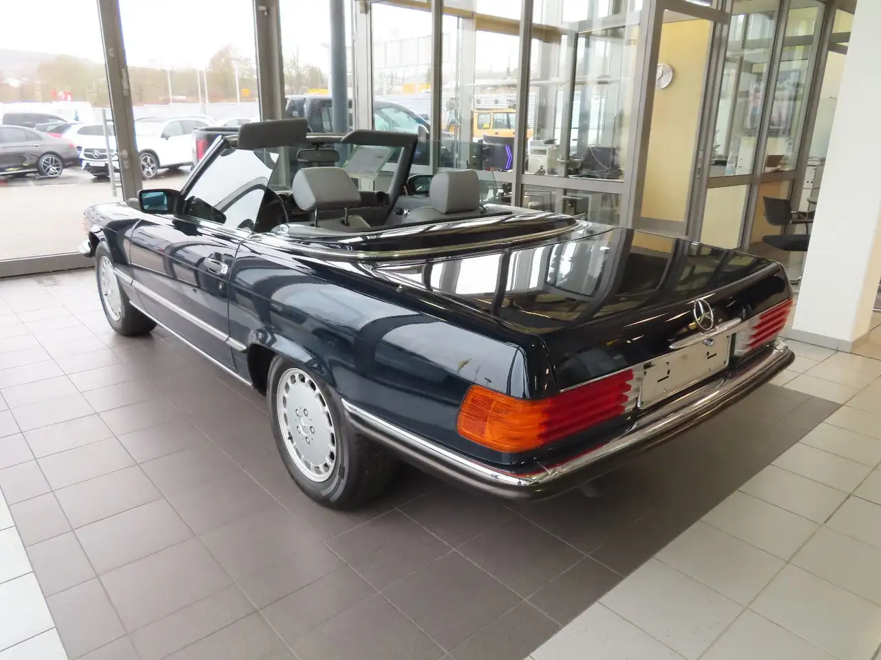 Mercedes-Benz SL 300 R 107 25 TKM KLIMA DEUTSCHES AUTO, foto 6