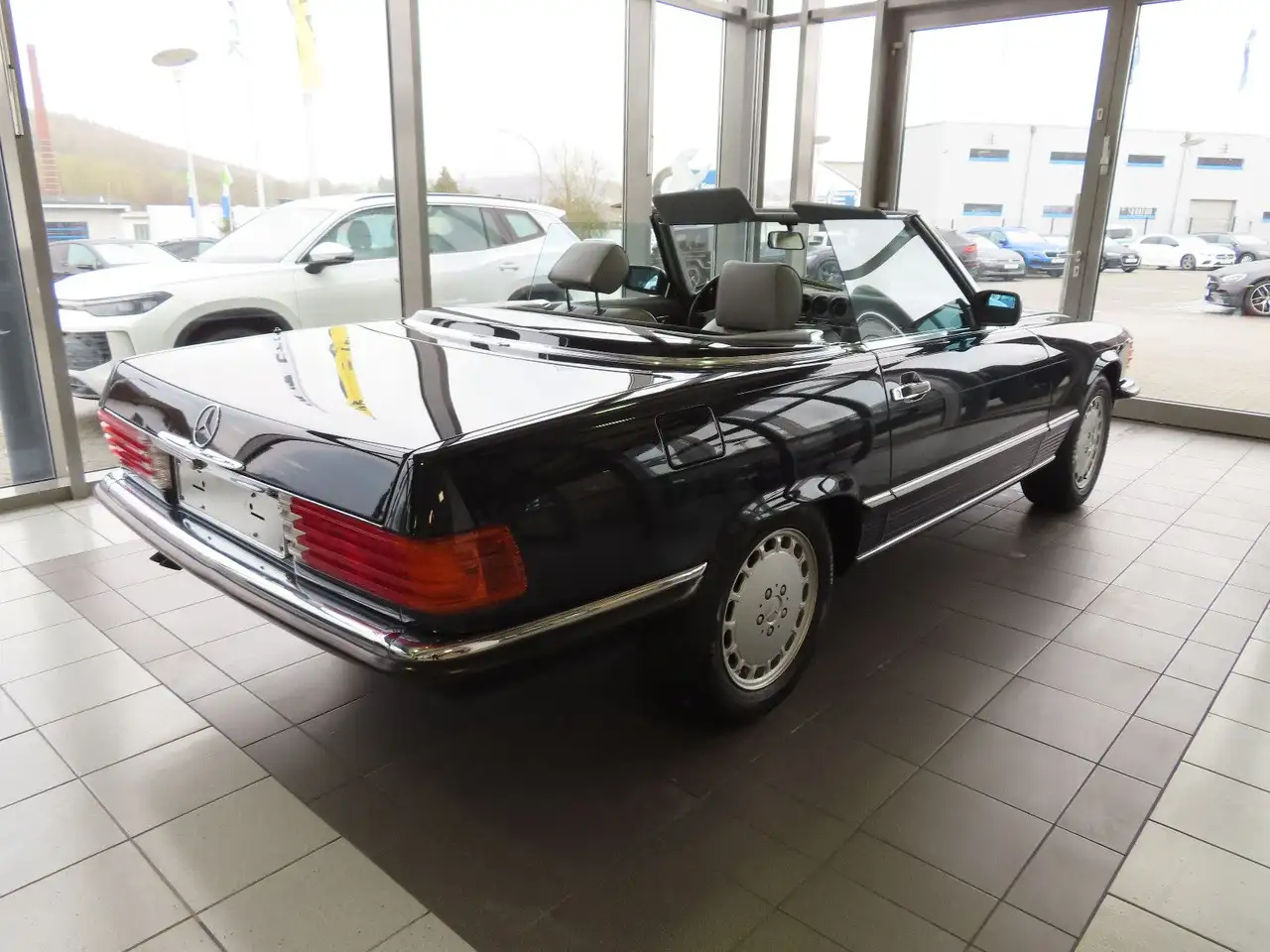 Mercedes-Benz SL 300 R 107 25 TKM KLIMA DEUTSCHES AUTO, foto 5