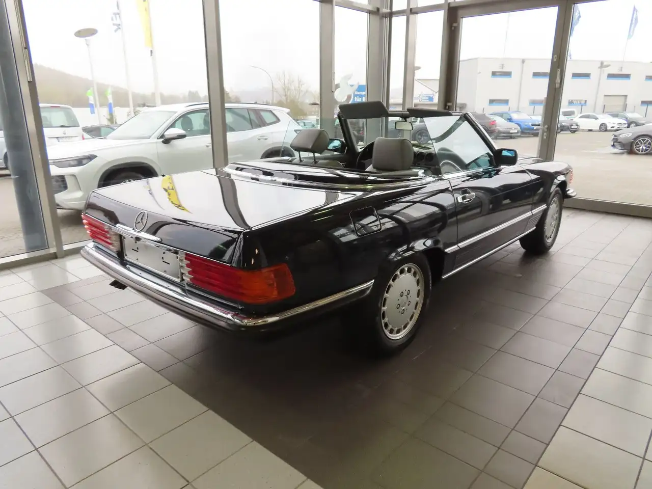 Mercedes-Benz SL 300 R 107 25 TKM KLIMA DEUTSCHES AUTO, foto 9