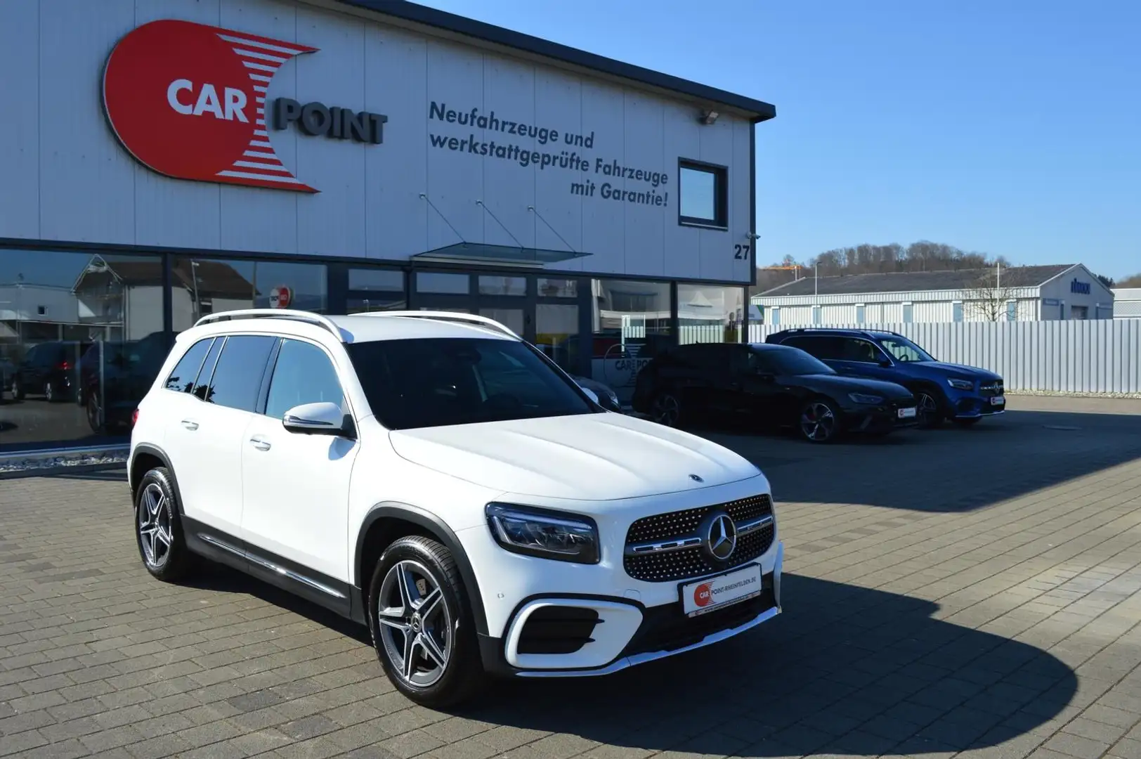 Mercedes-Benz GLB 220 d 4Matic AMG*7Sitze*360°*MBUX*Distr.*LED Weiß - 1