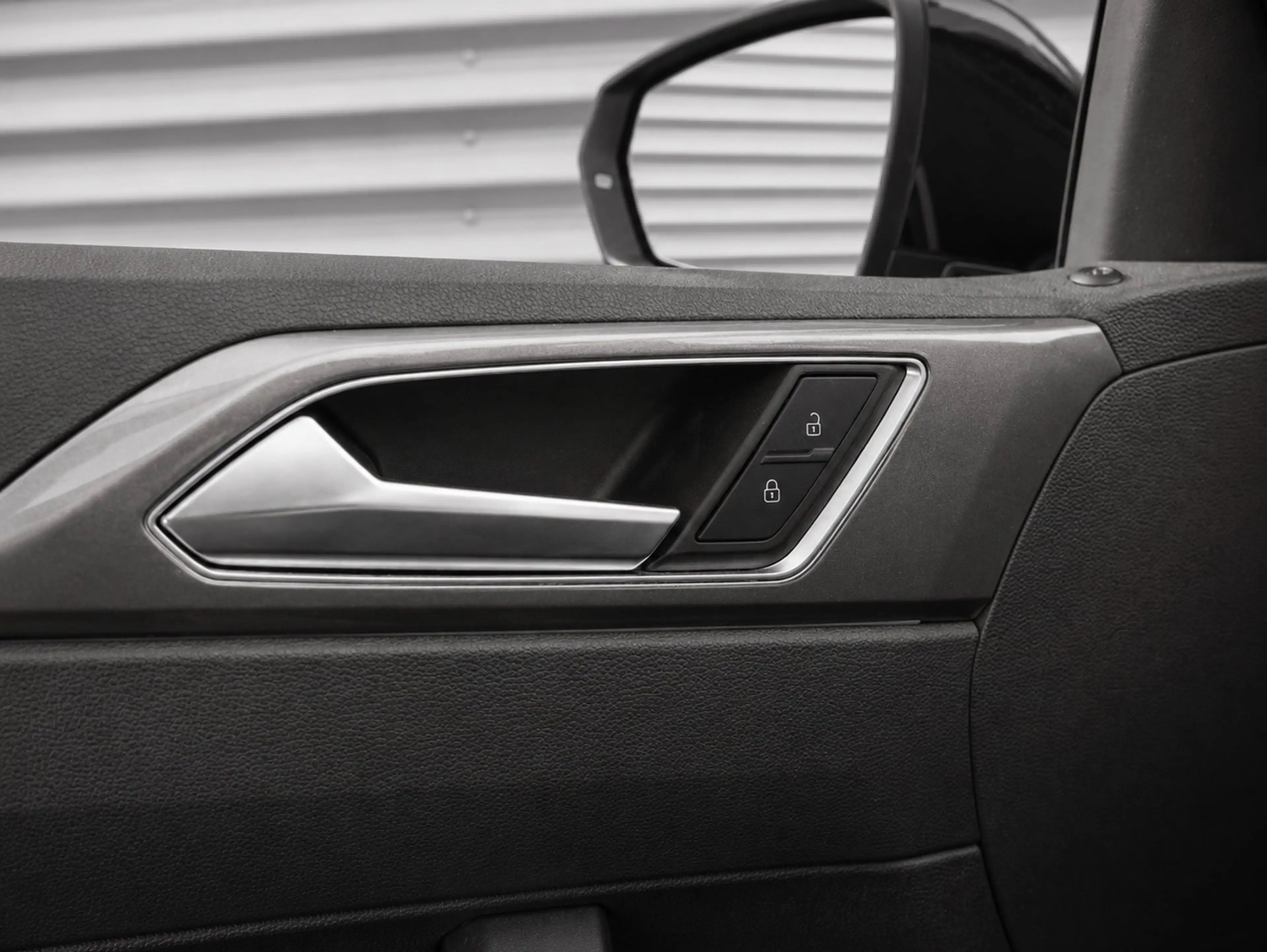 Volkswagen Polo GTI 2.0 TSI Alcantara Camera Virtual Keyless — photo 22