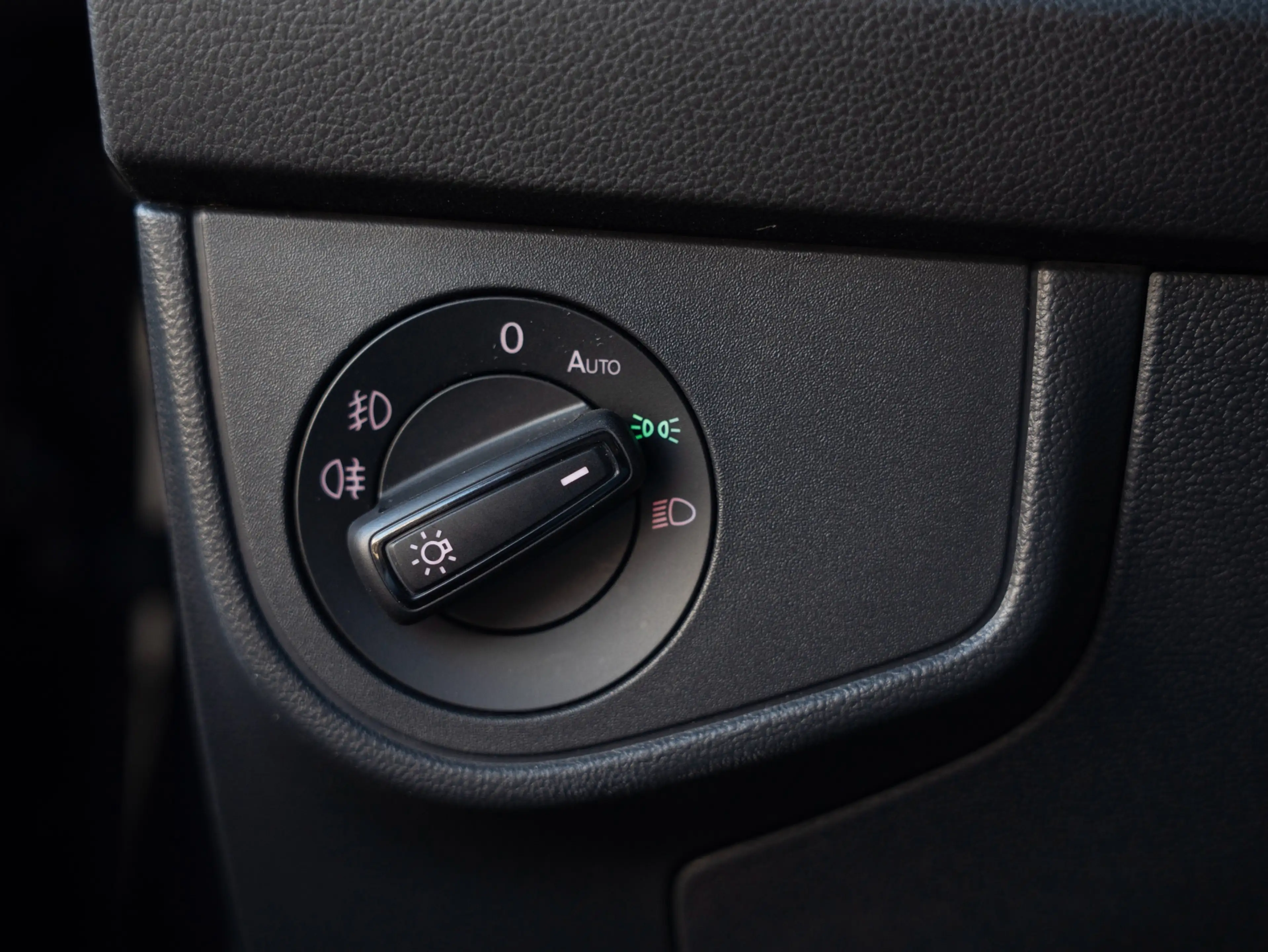 Volkswagen Polo GTI 2.0 TSI Alcantara Camera Virtual Keyless — photo 24