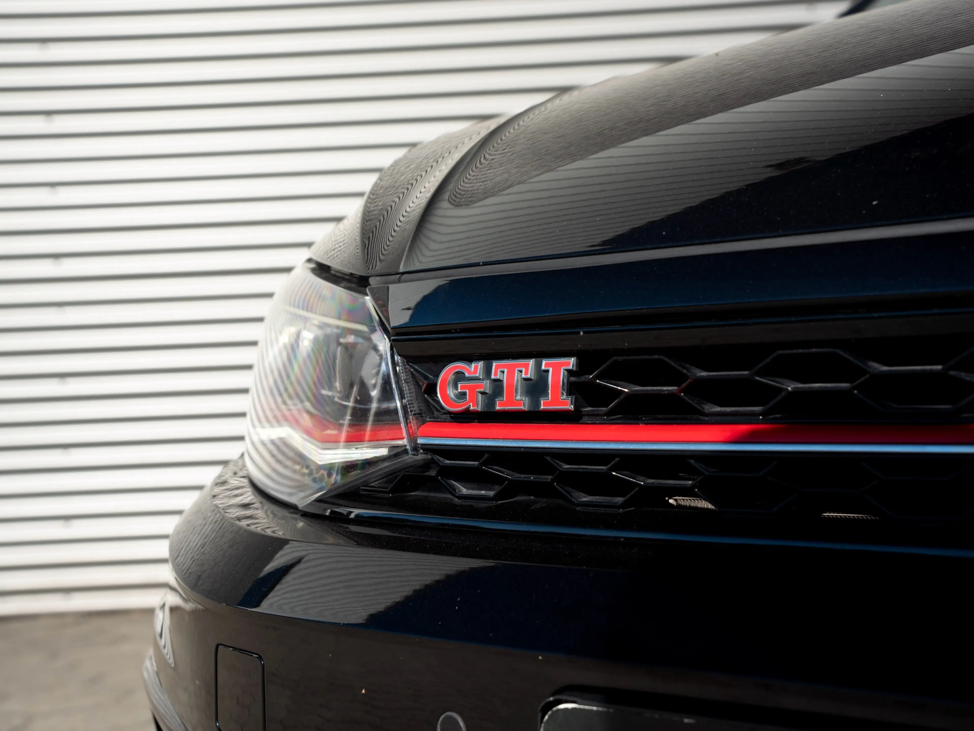 Volkswagen Polo GTI 2.0 TSI Alcantara Camera Virtual Keyless — photo 4