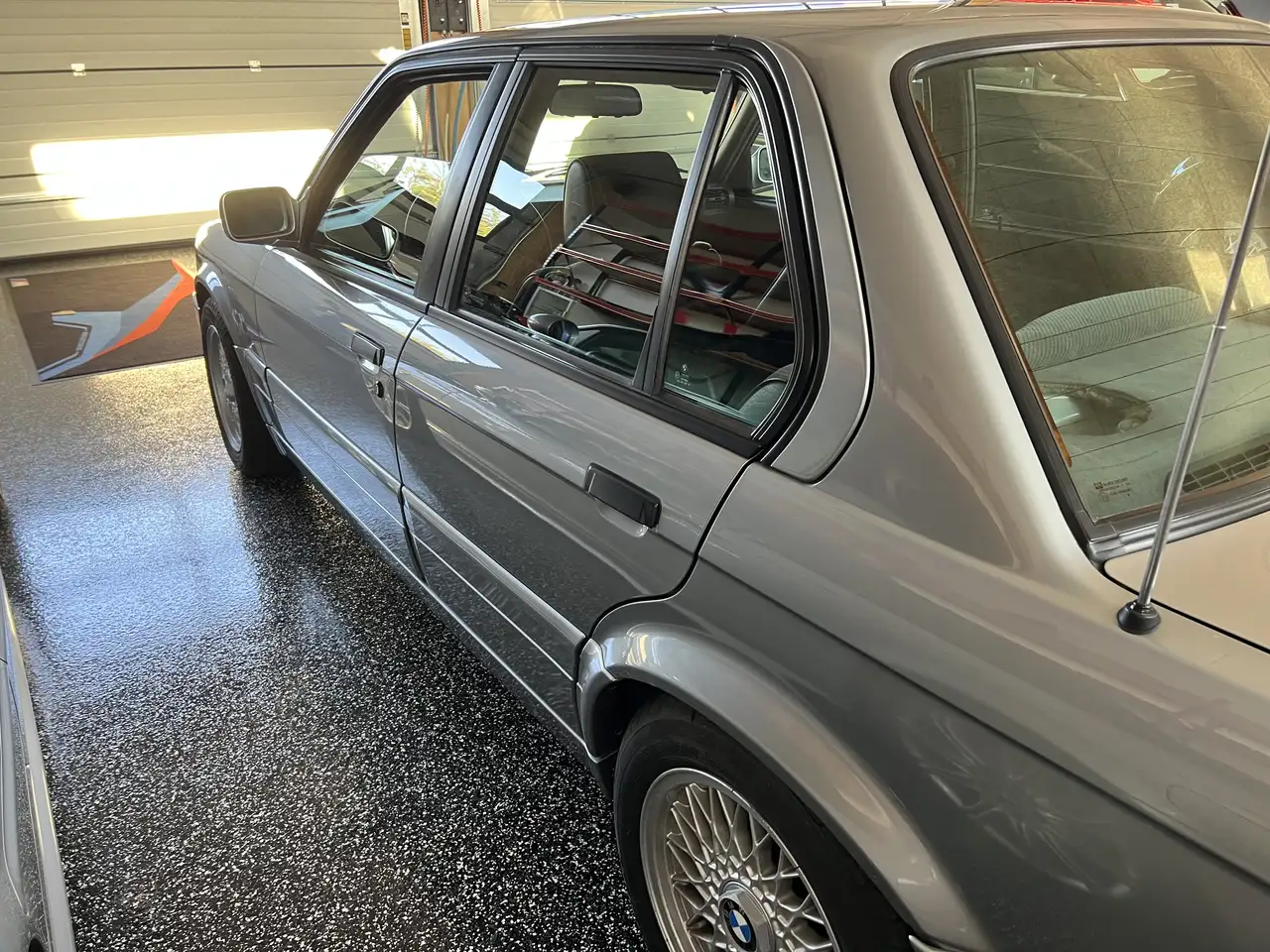 BMW 325i, foto 8