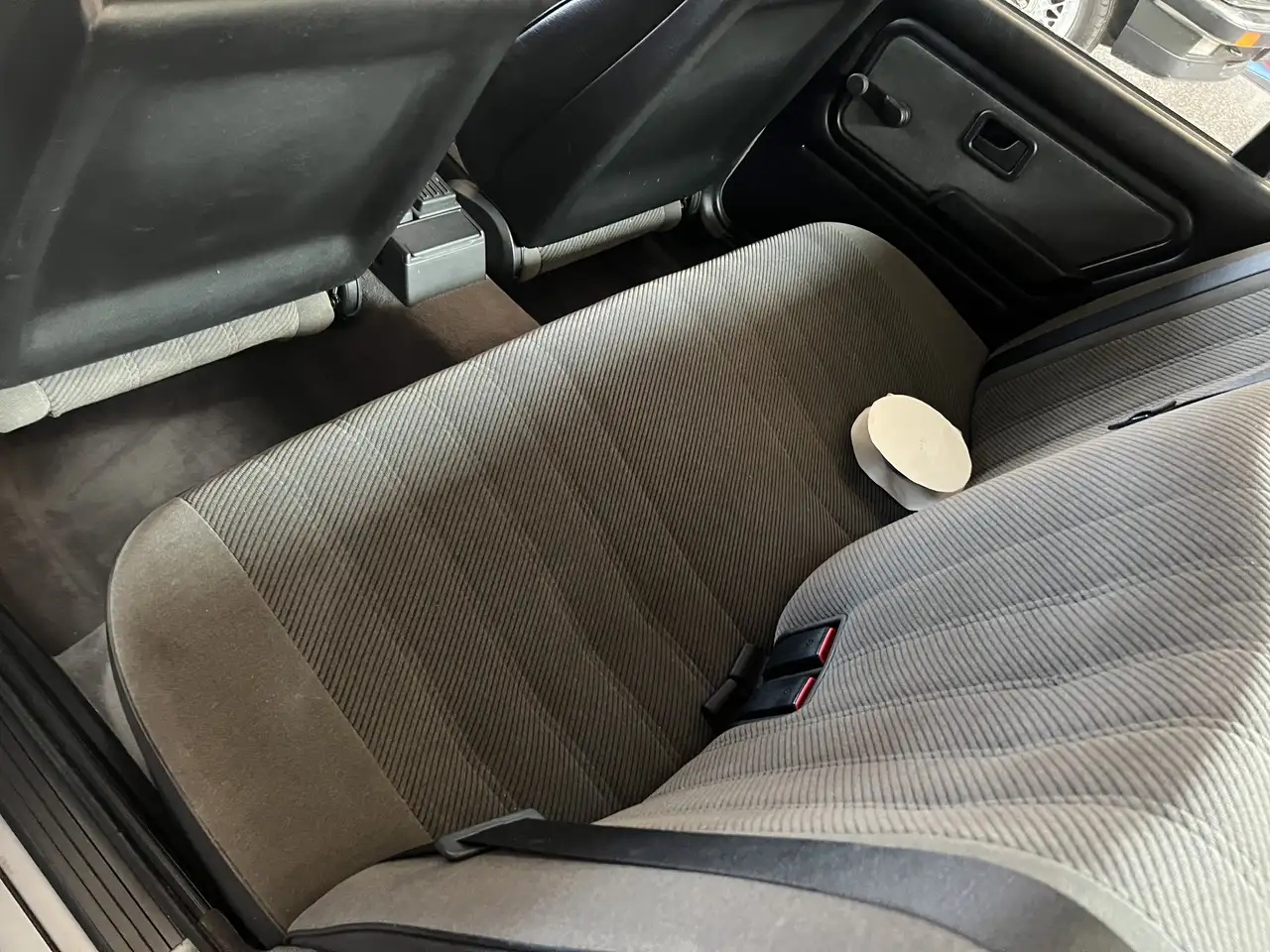 BMW 325i, foto 12