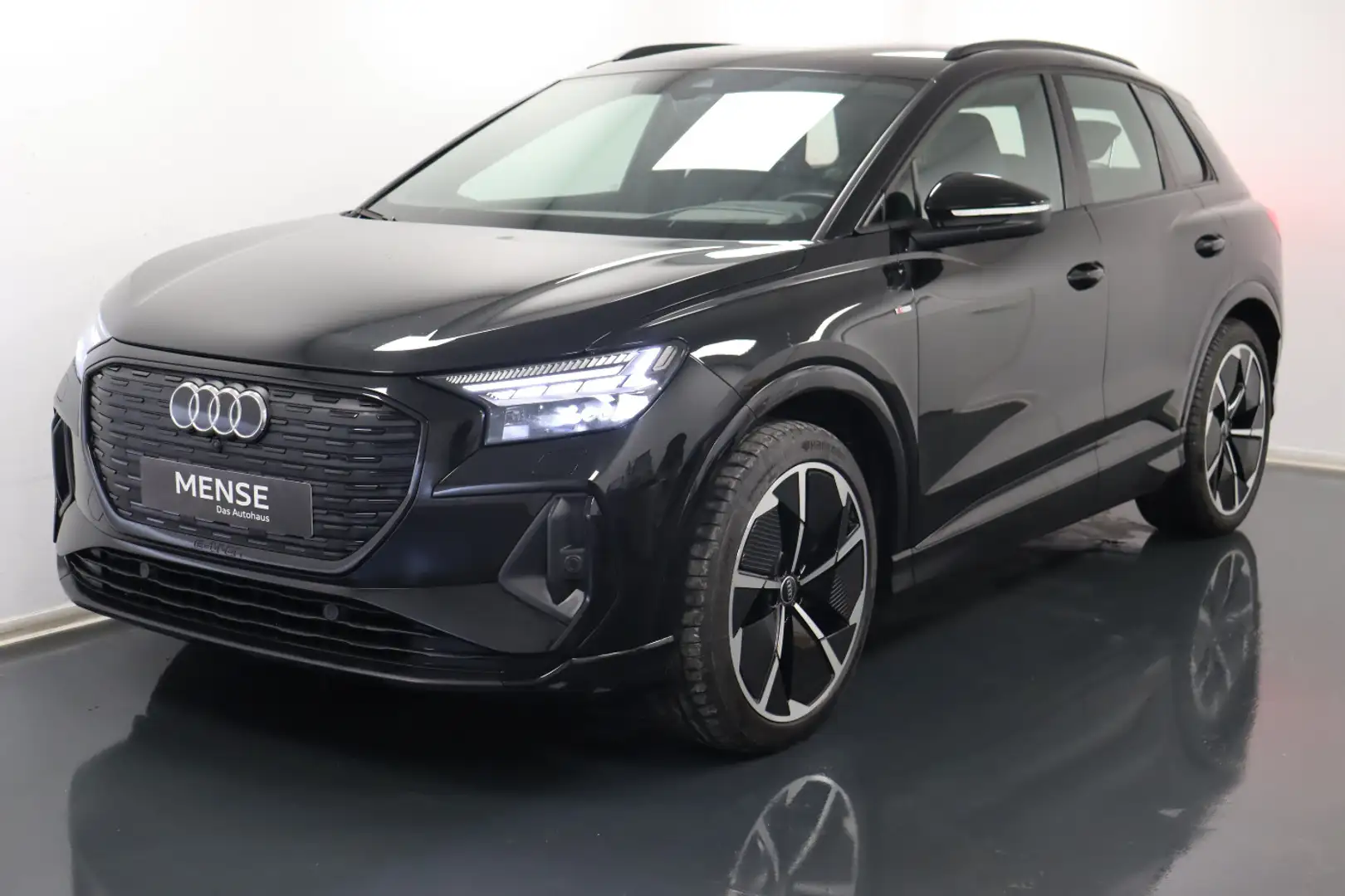 Audi Q4 e-tron 50 quattro S line |Matrix|ACC Schwarz - 2