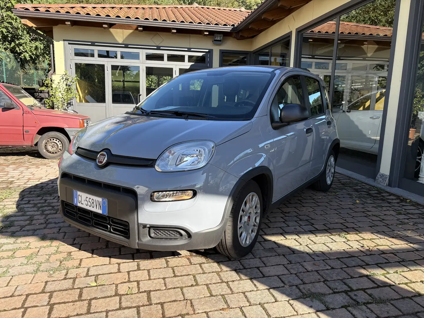 Fiat Panda 1.0 firefly s&s 70cv.   10 000 KM Grau - 2