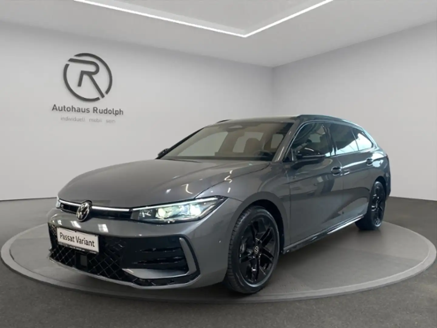 Volkswagen Passat R-Line 2.0 TDI DSG 4MOTION  STANDHEIZUNG Šedá - 2