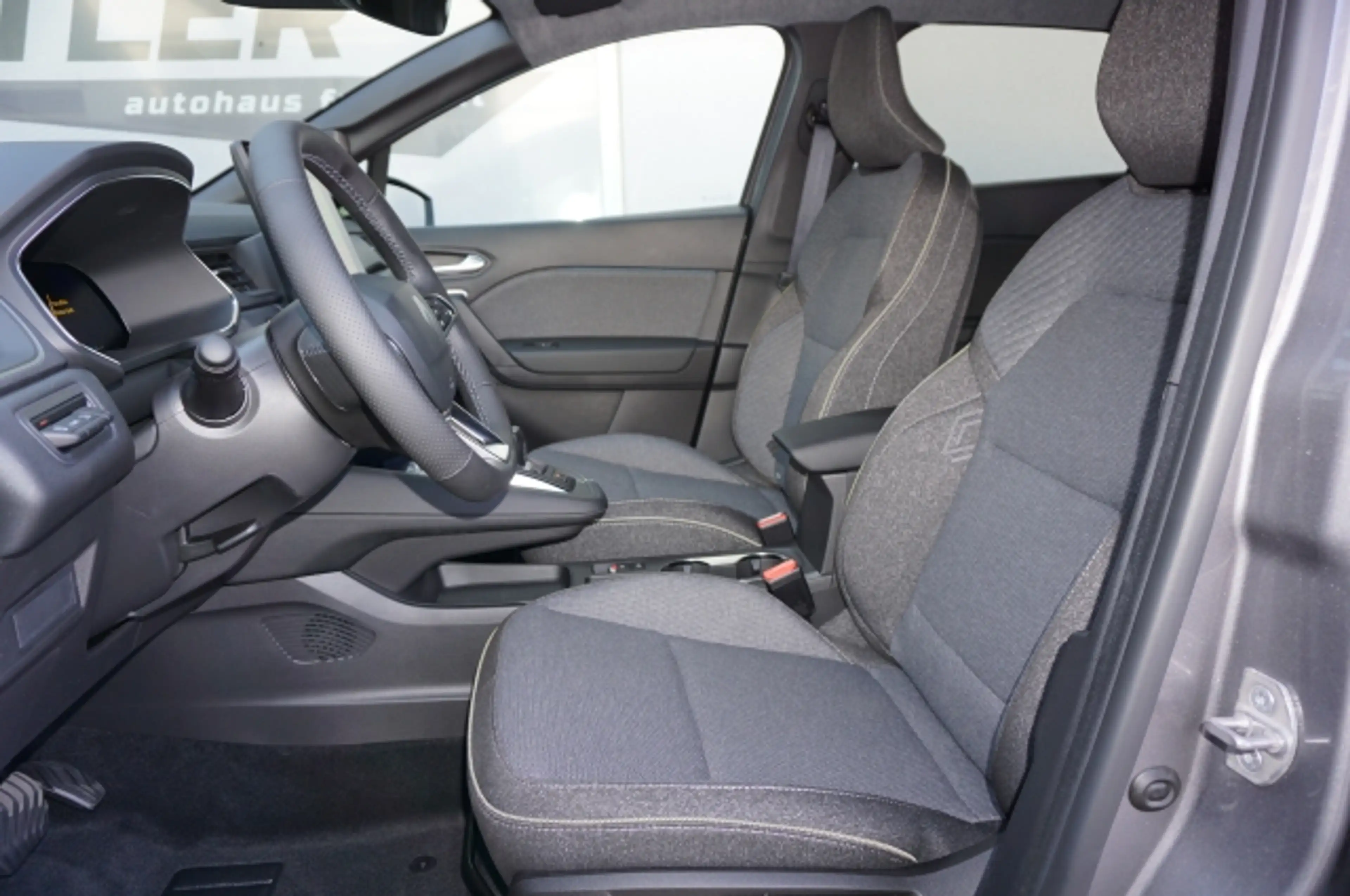 Renault Symbioz SYMBIOZ Techno Full Hybrid 160 — photo 4