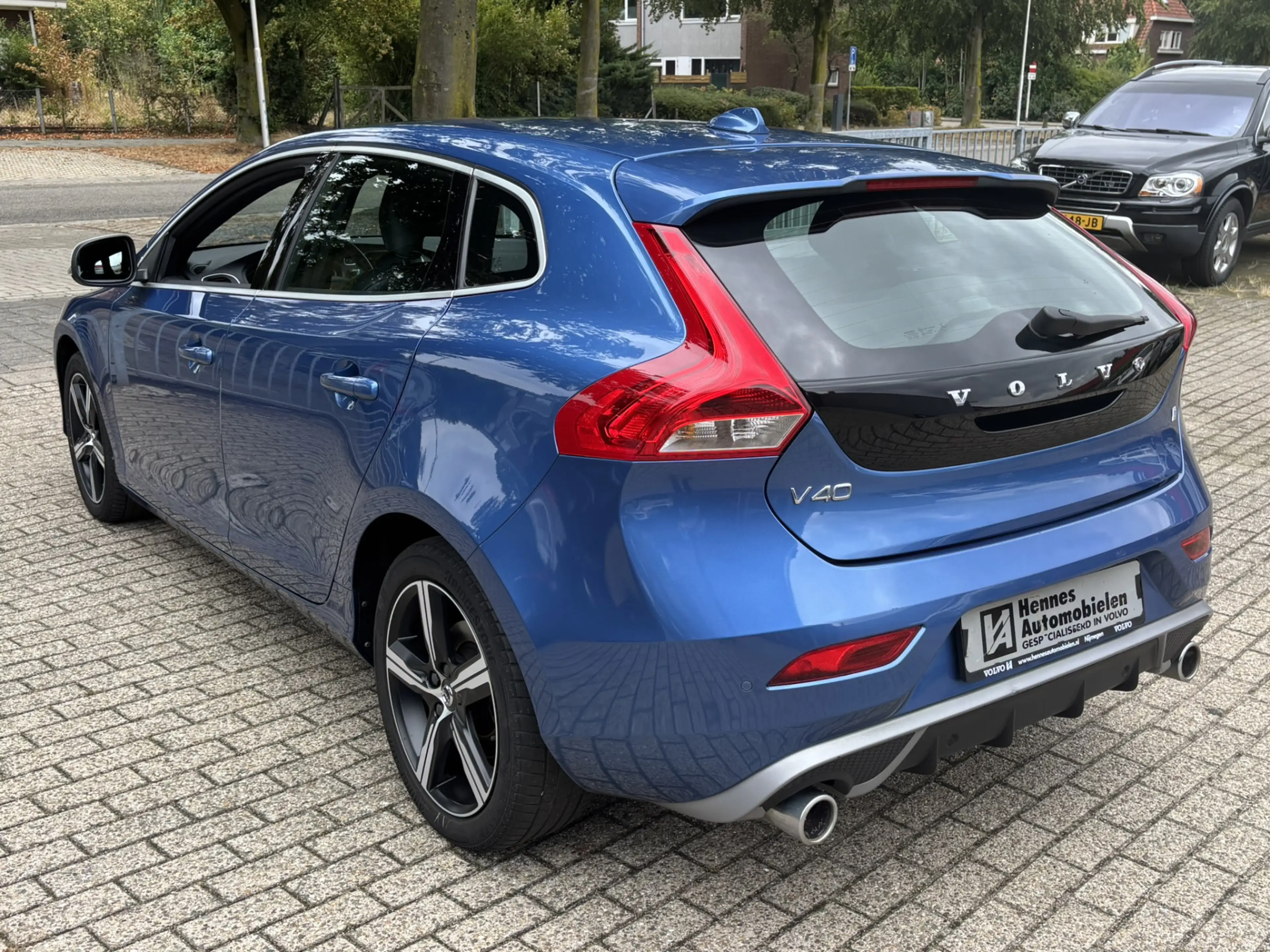 Volvo V40 2.0 T2 R-Design Stoelverwarming PDC On call — photo 10