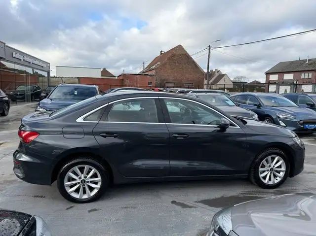 Audi A3 view 4