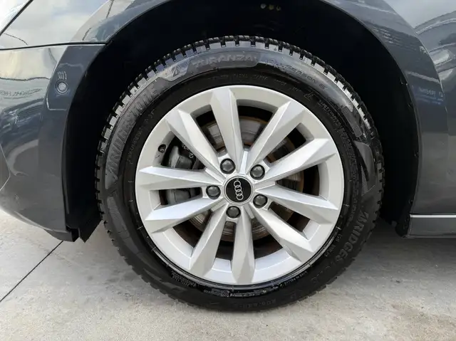 Audi A3 view 11