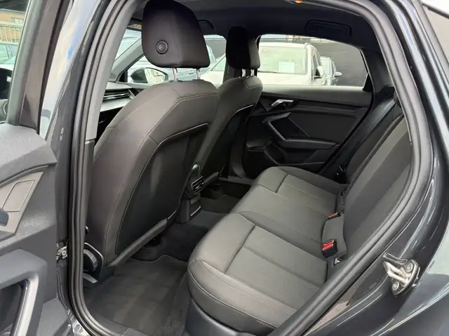 Audi A3 view 14