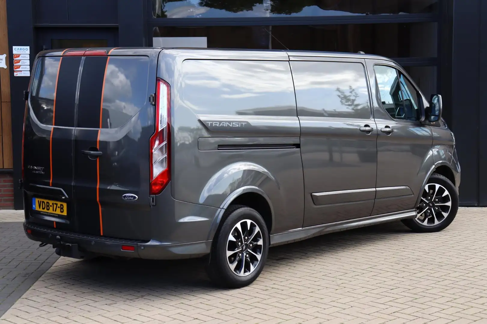 Ford Transit Custom 320 2.0 TDCI L2H1 Sport | 185 PK | Automaat | Bi-X - 2