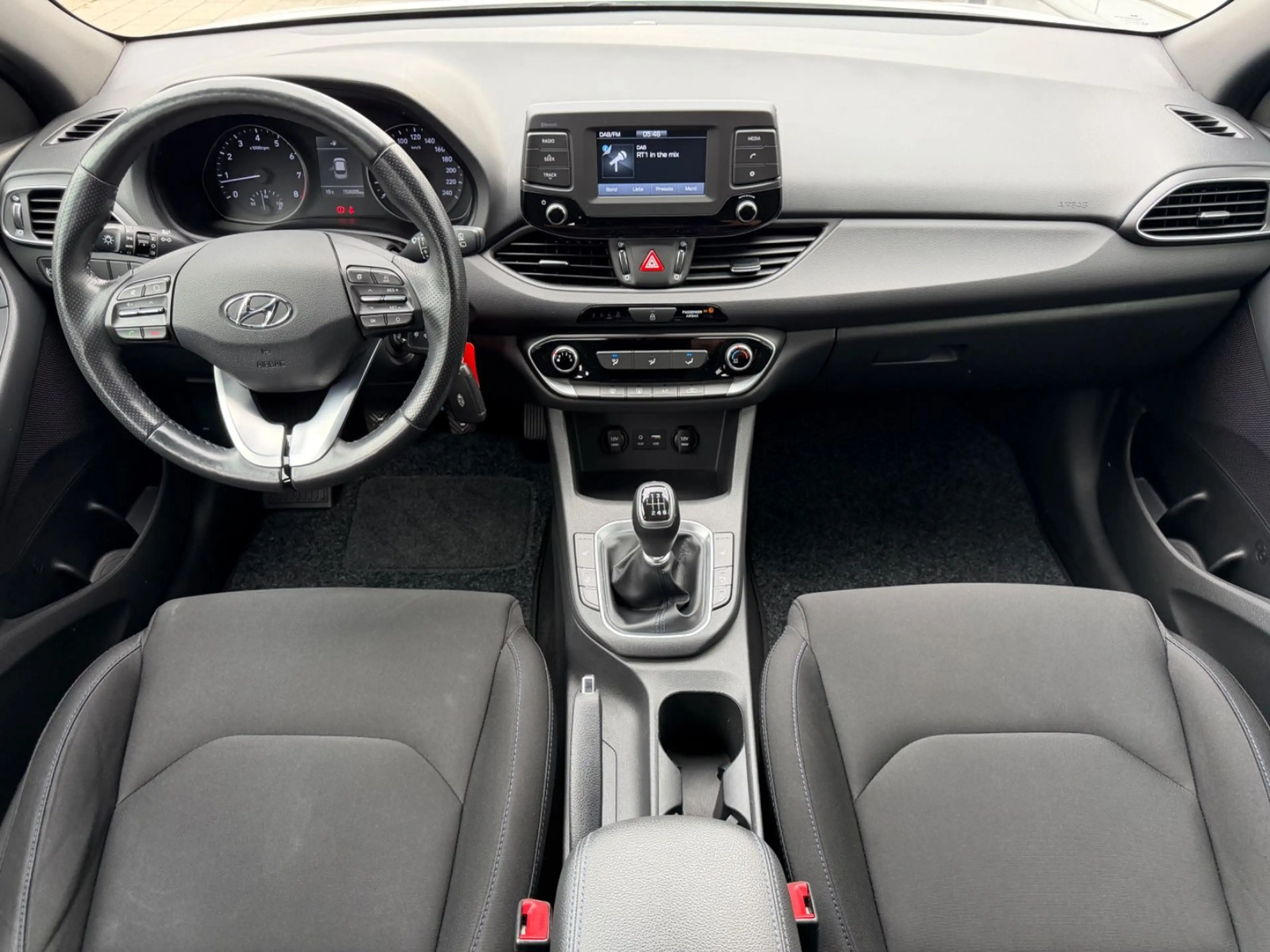Hyundai i30 Passion*KAMERA*MFL*SHZ*TEMPO*LED — photo 13