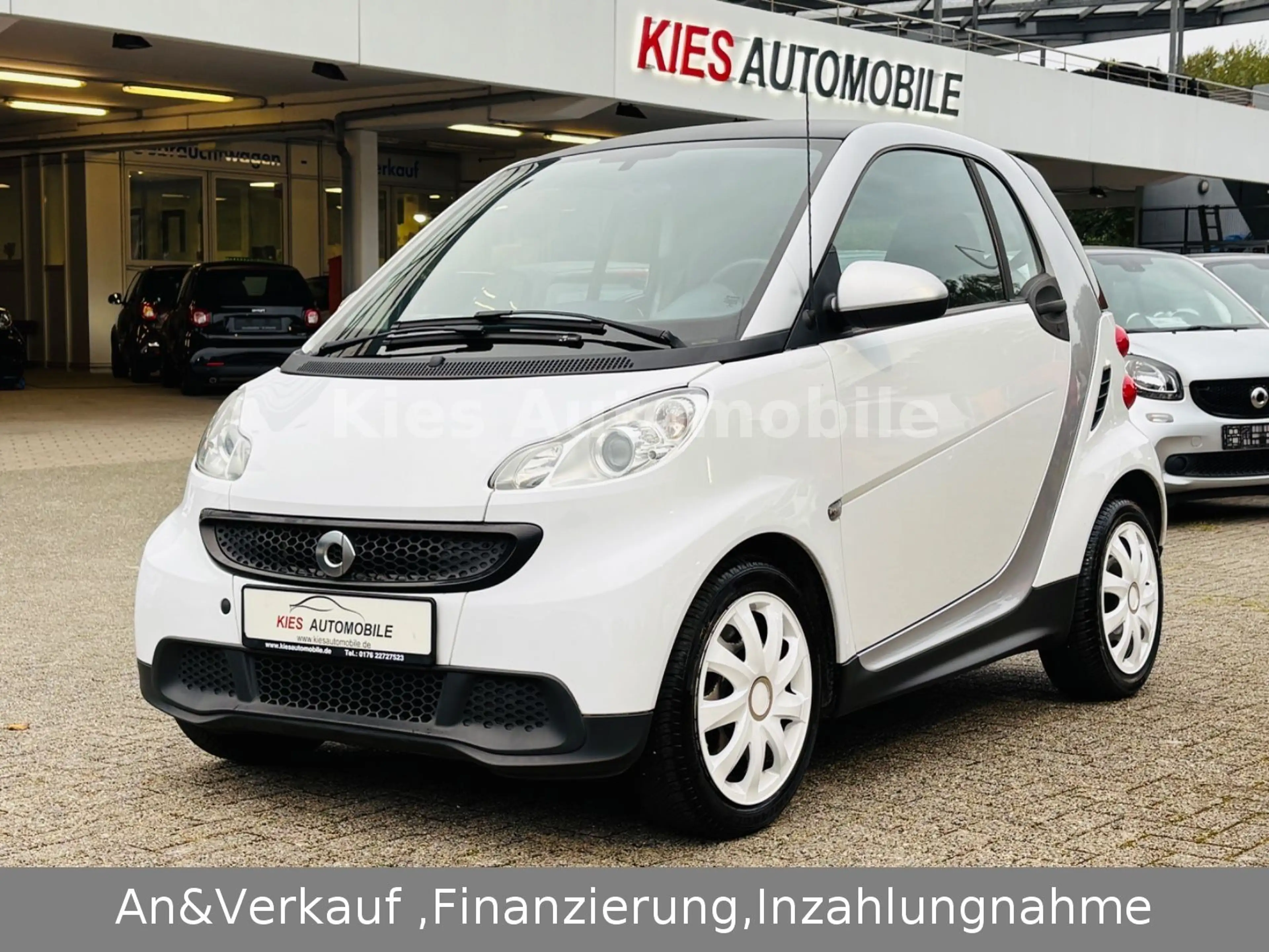 smart forTwo Passion AUTOM/SERVO/SITZH/NAVI/LEDER/TÜV