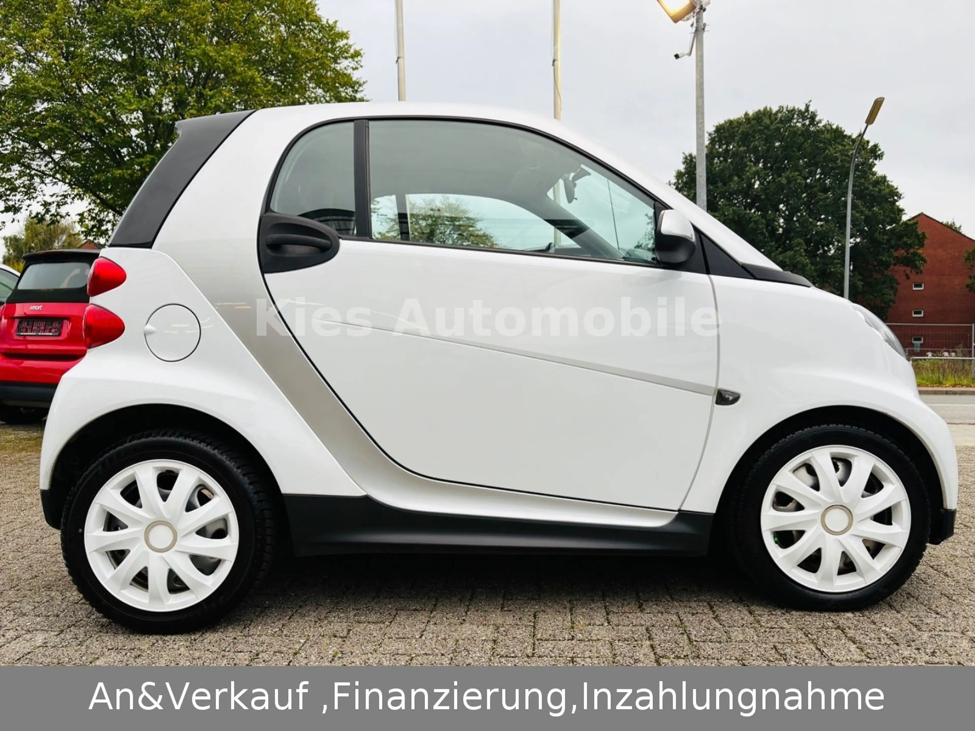 smart forTwo Passion AUTOM/SERVO/SITZH/NAVI/LEDER/TÜV — photo 6
