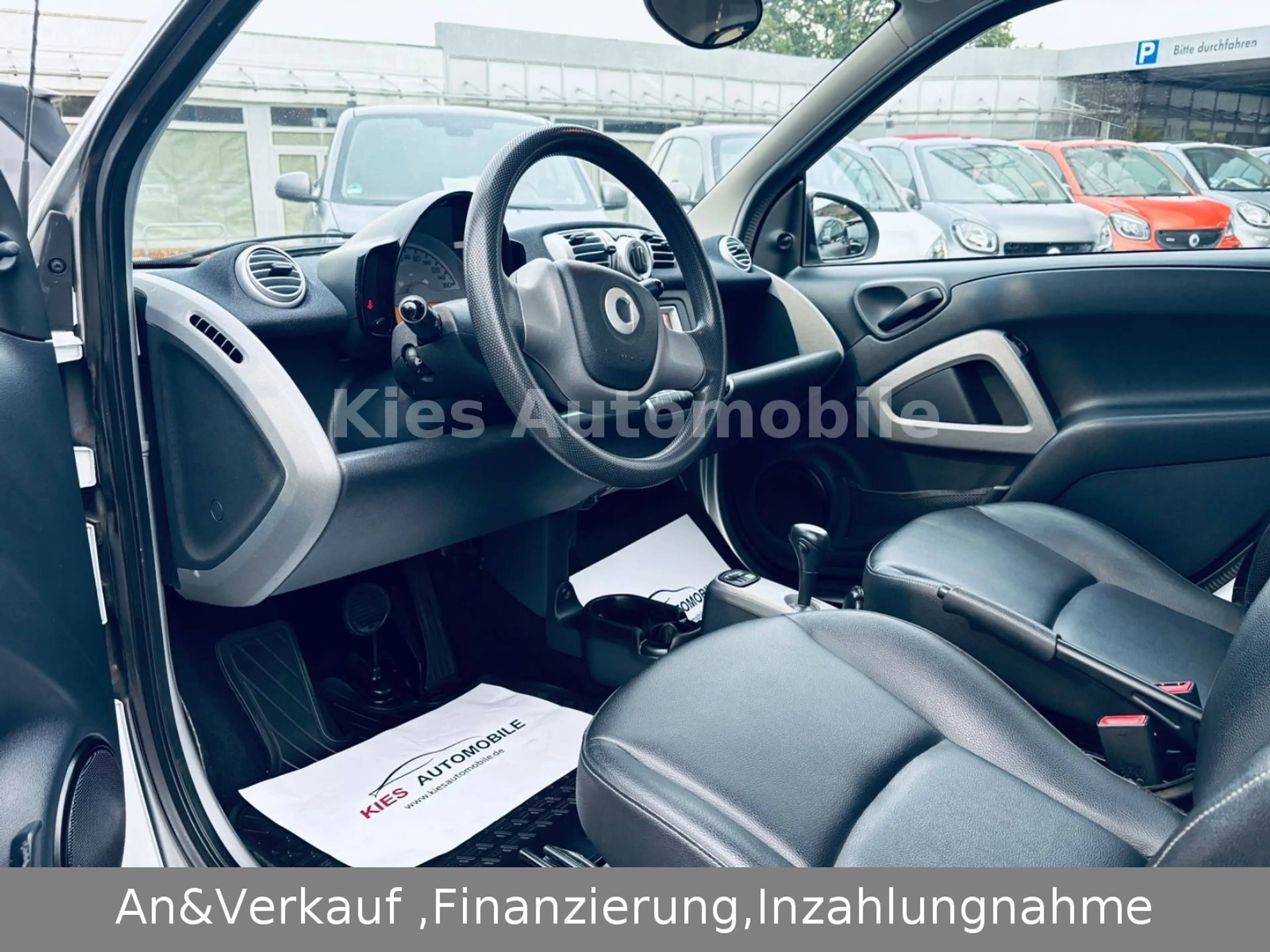smart forTwo Passion AUTOM/SERVO/SITZH/NAVI/LEDER/TÜV — photo 12