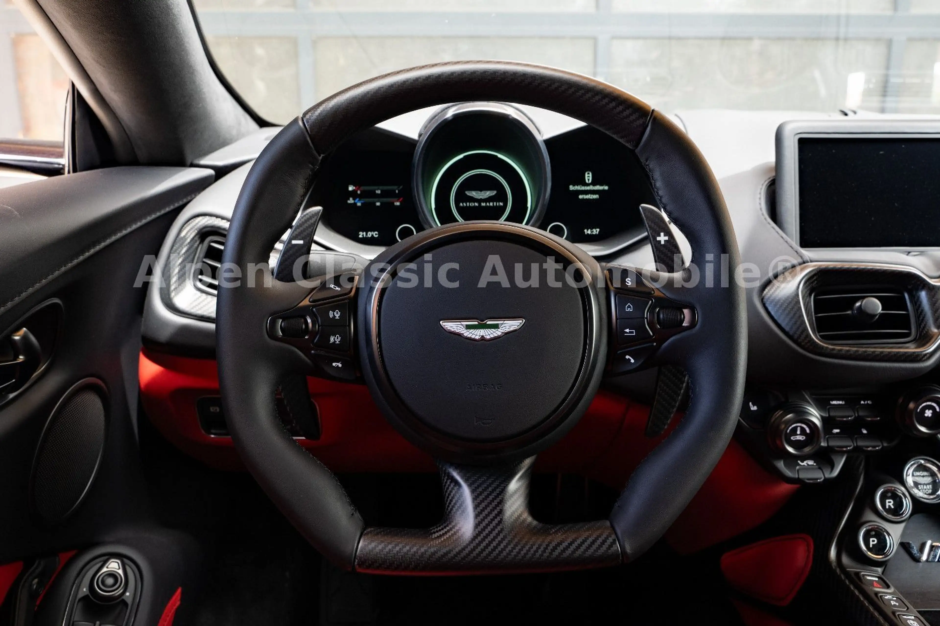 Aston Martin Vantage Ceramic, 360 Grad, Carbon — photo 2