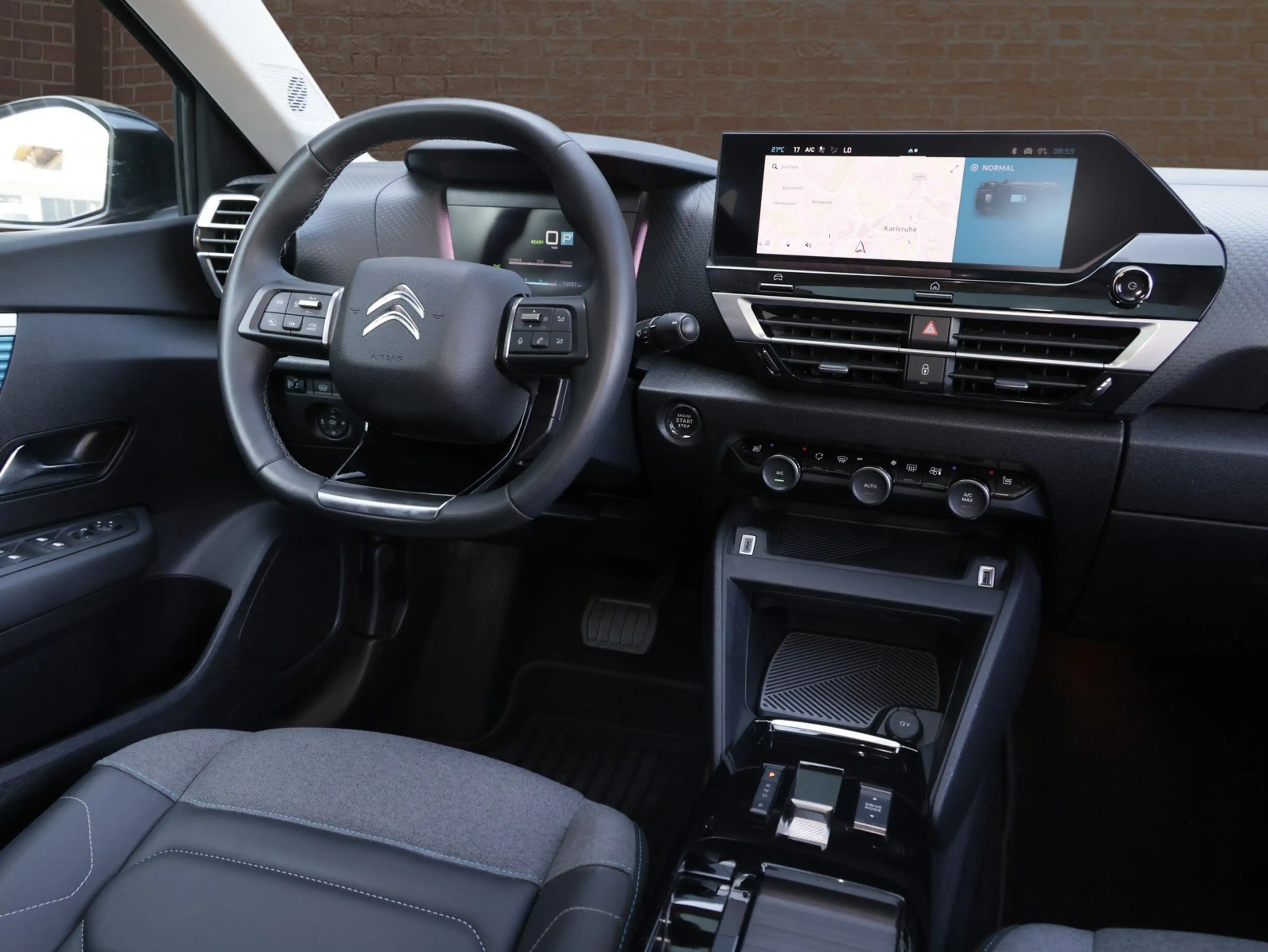 Citroen E-C4 Electric Ë-C4 Shine — photo 11